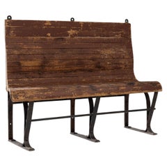 Banco francés del siglo XX de metal y madera