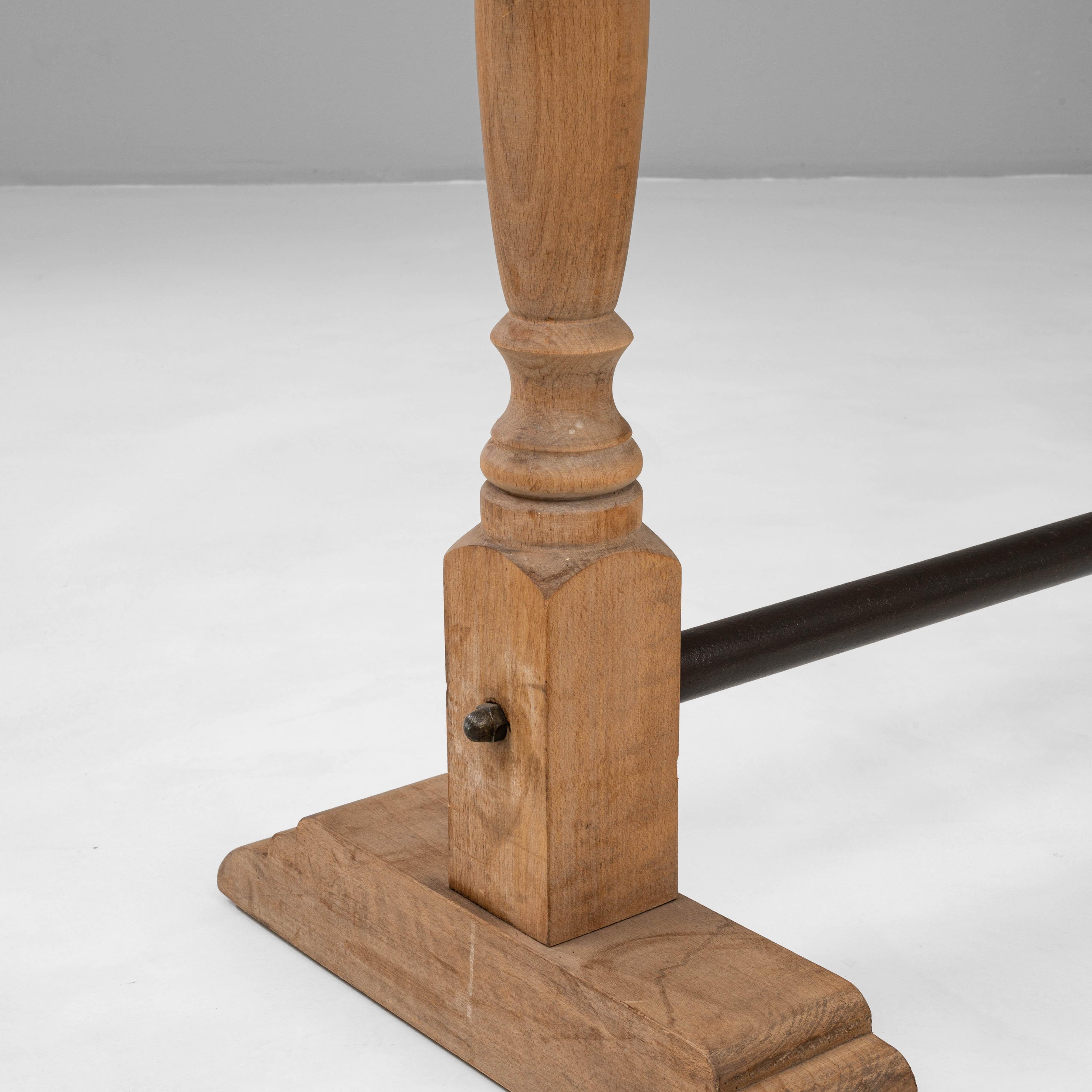 Appendiabiti francese in metallo e legno del XX secolo in vendita 5