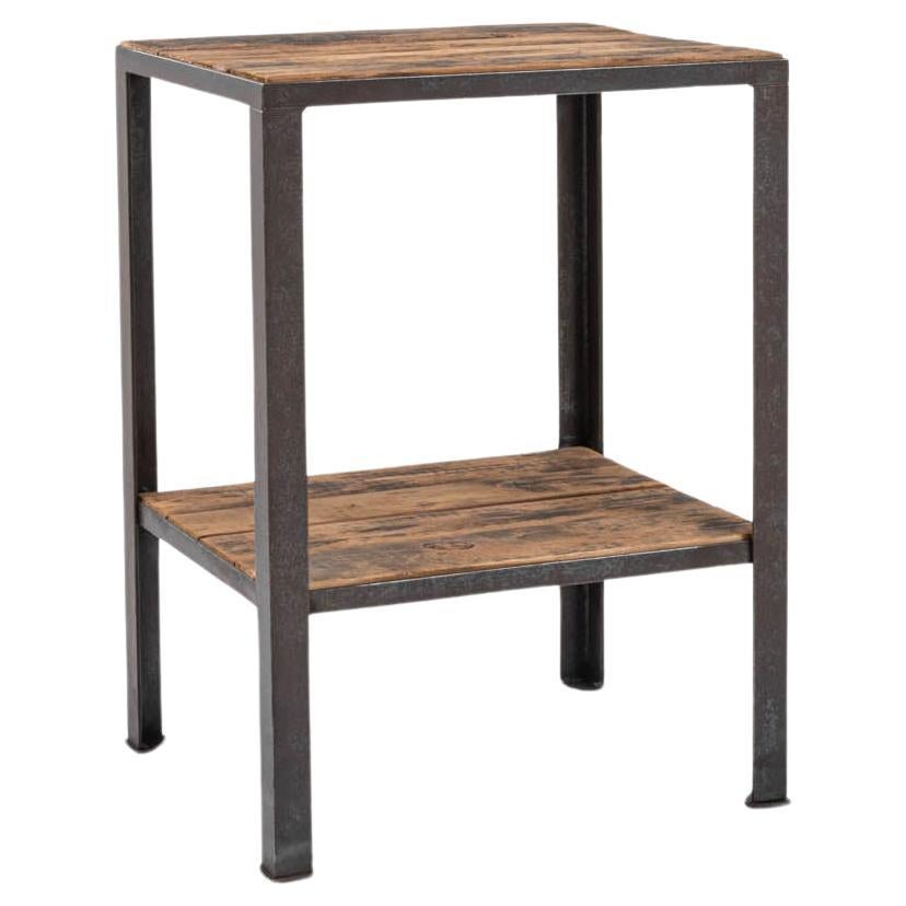 Mesa auxiliar francesa de metal y madera del siglo XX