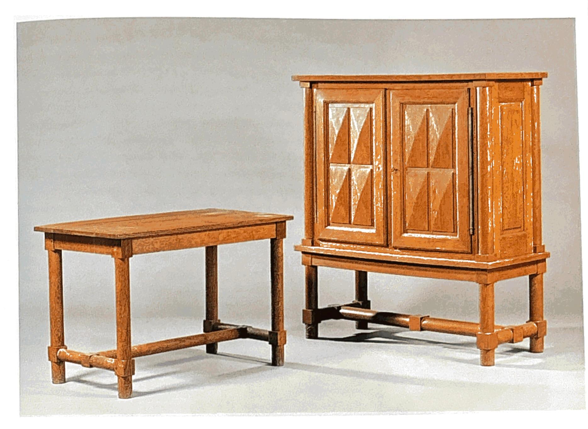 Paar französische modernistische Beistelltische des 20. Jahrhunderts von Jacques Adnet (Französisch) im Angebot