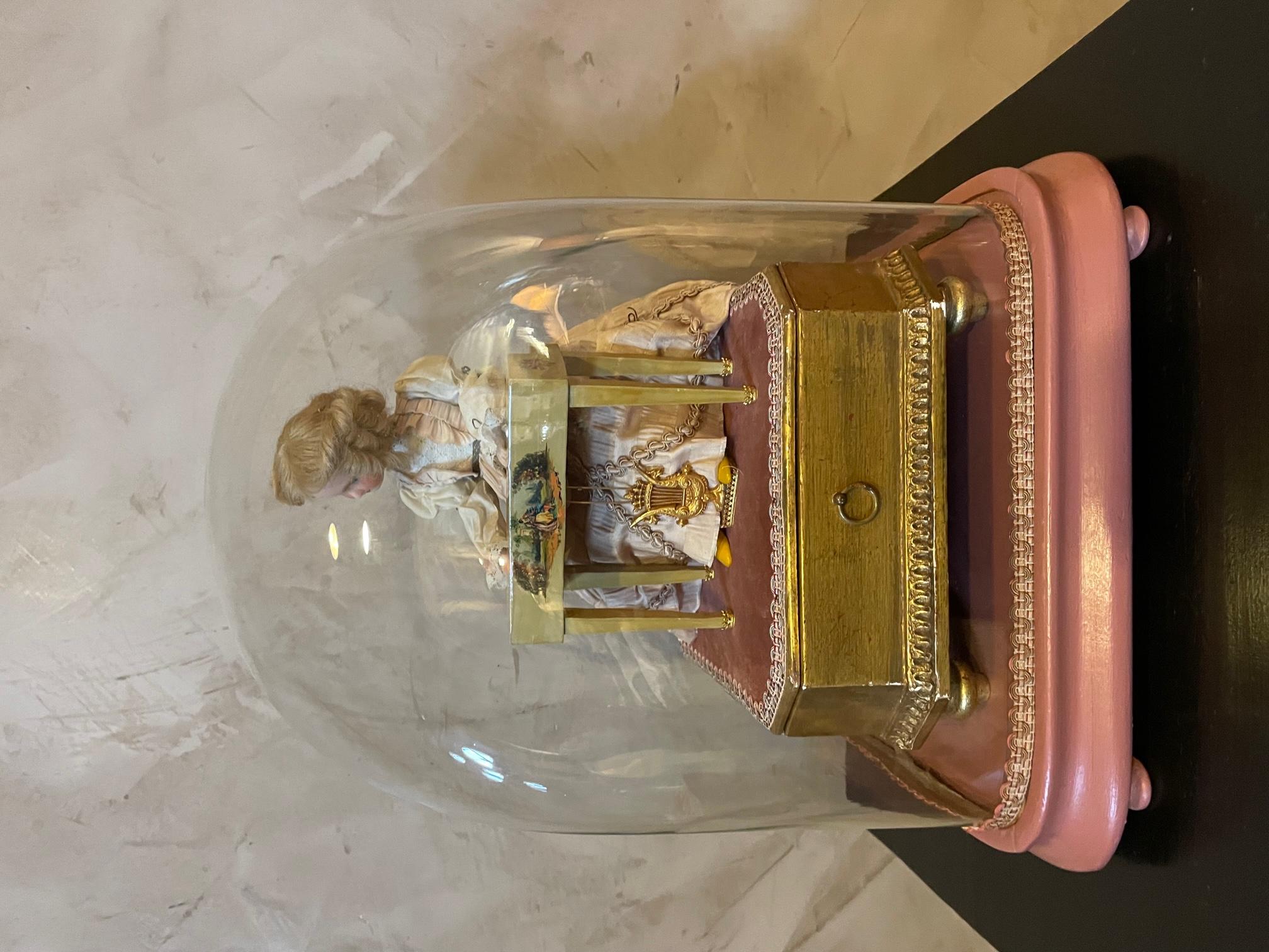 Automate à musique français du XXe siècle par Farkas avec son verre Dome, années 1950 Bon état - En vente à LEGNY, FR