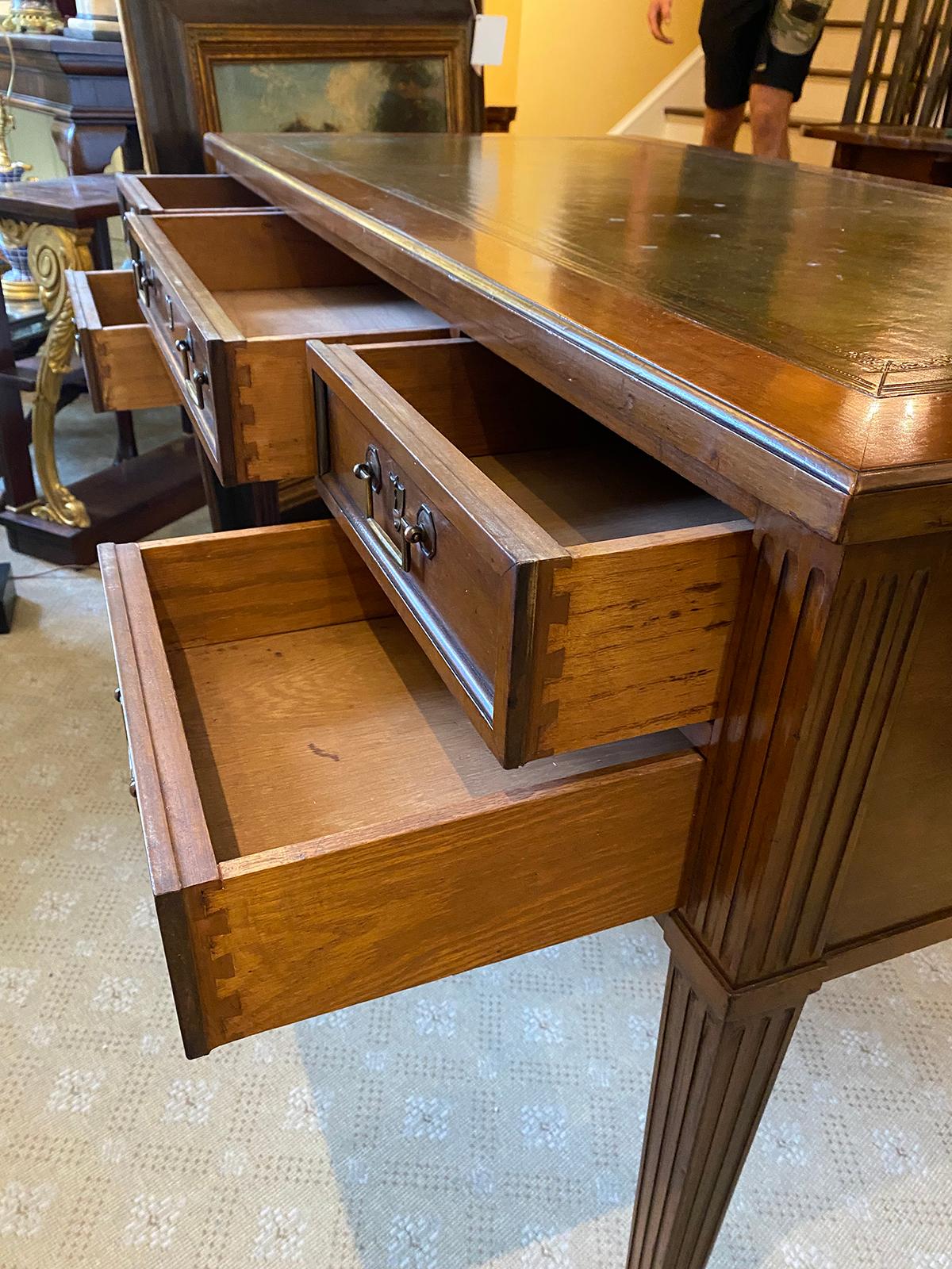 20th Century French Neoclassical Green Leather Top Desk 10
