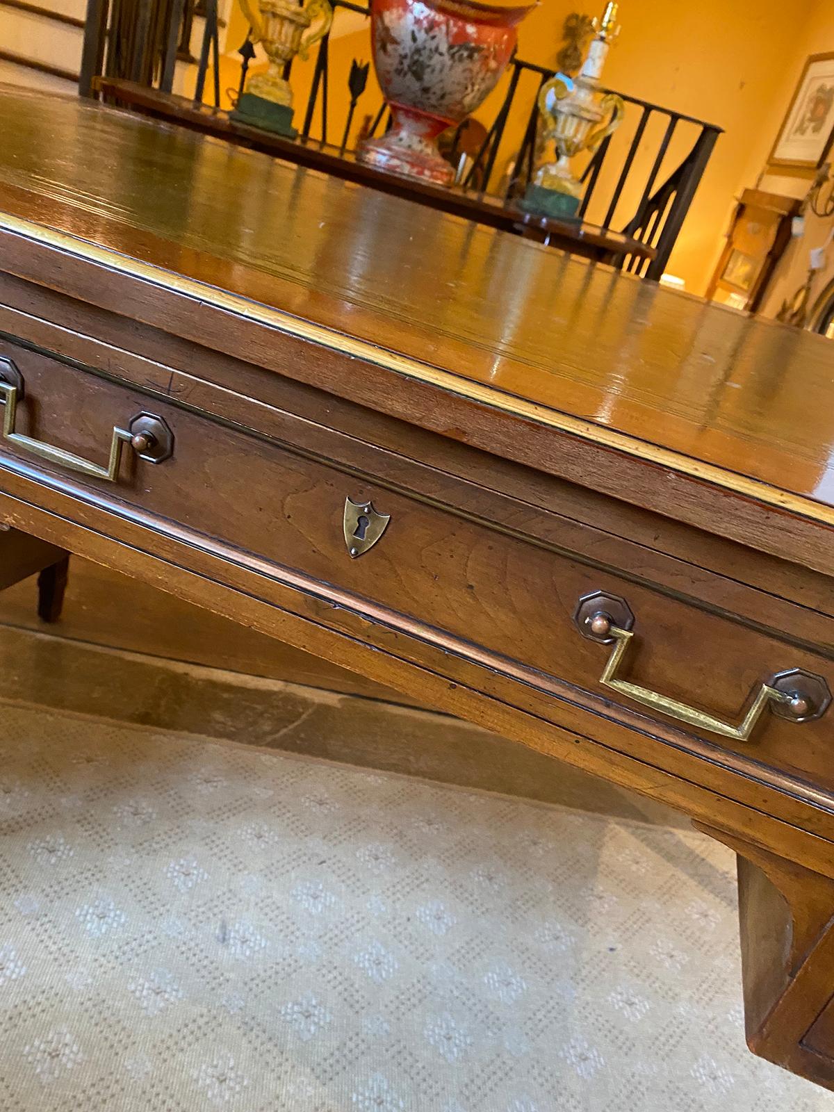 20th Century French Neoclassical Green Leather Top Desk 2