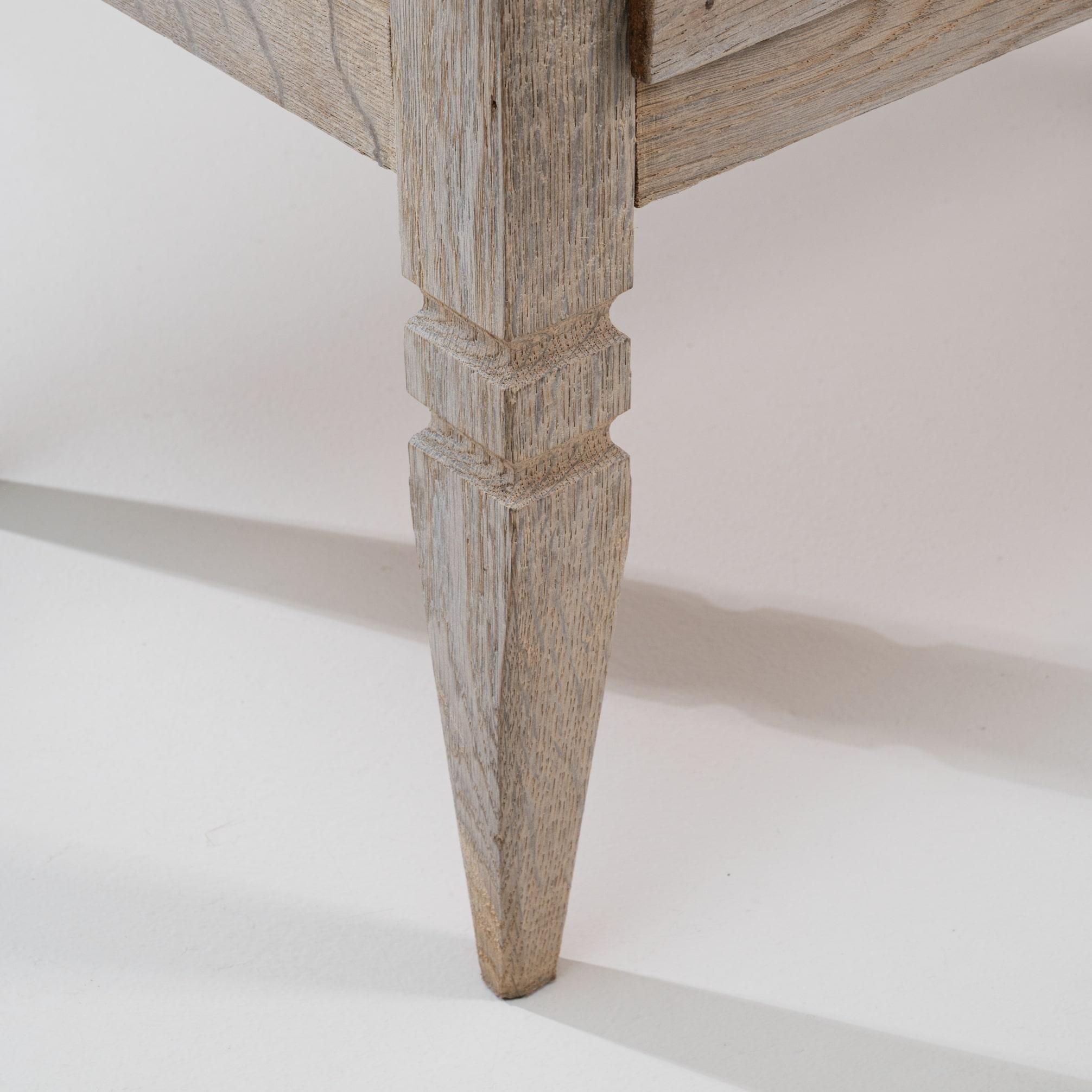 Cassettiera in legno neoclassica francese del XX secolo in vendita 8