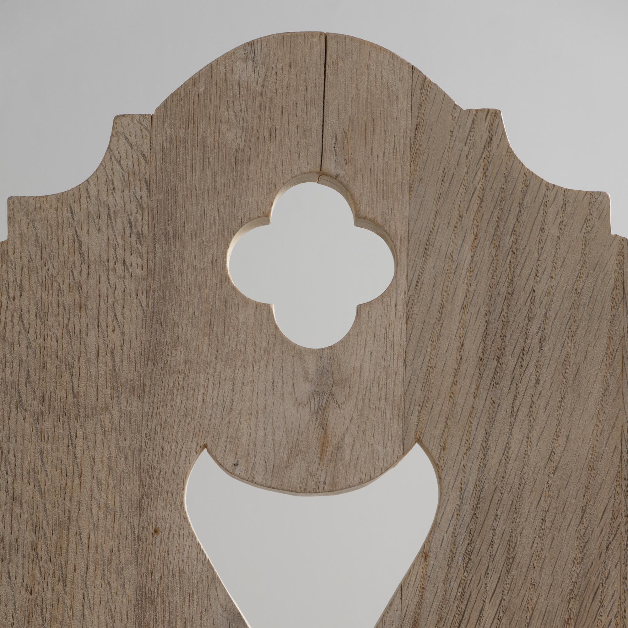 20th Century French Oak Alpine Dining Chair en vente 4