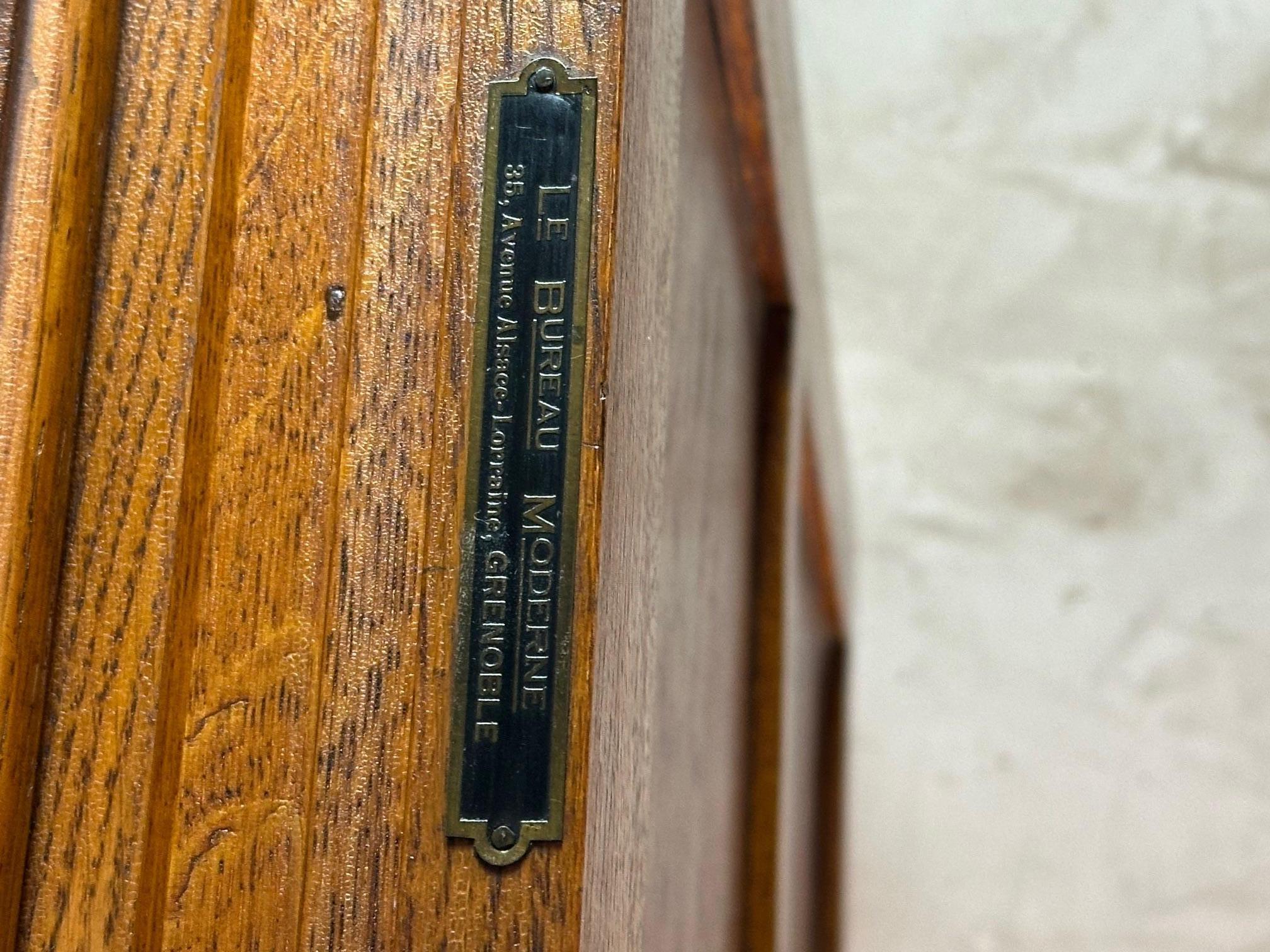 20th century French Oak and Brass Four Drawers Office File Cabinet For Sale 2