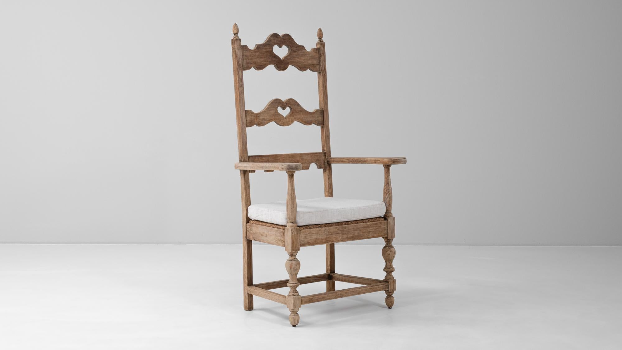 Sillón francés de roble del siglo XX en venta 4