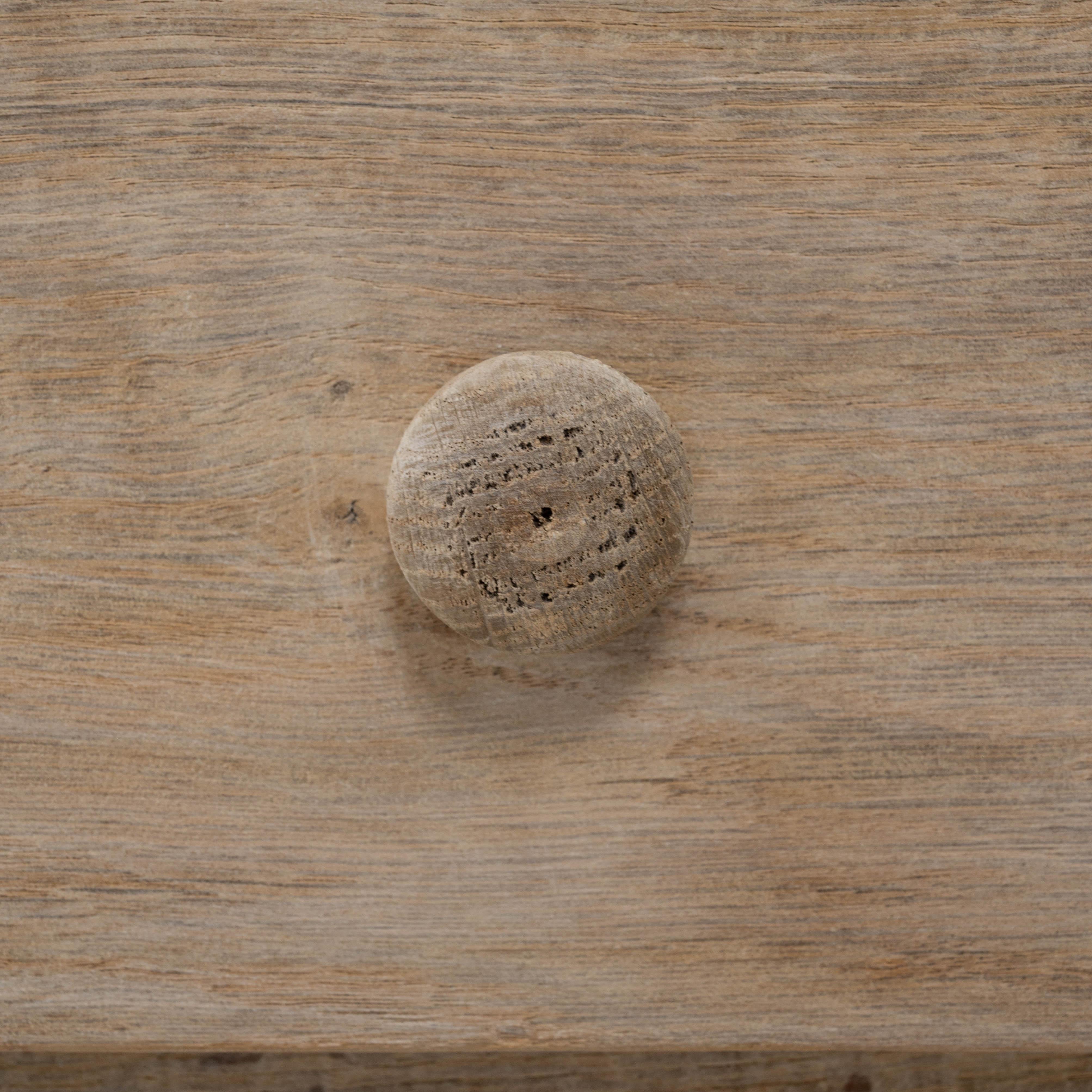 Table de chevet en Oak Oak français du 20ème siècle avec plateau en marbre en vente 5