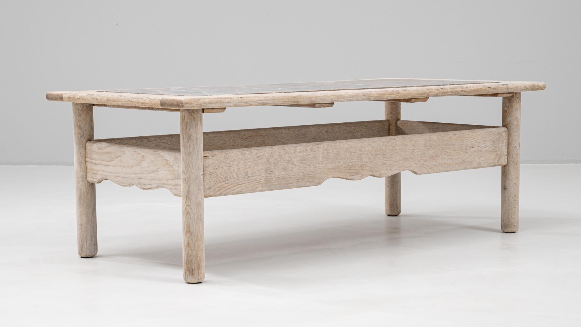 20th Century French Oak Coffee Table With Marble Top im Angebot 1