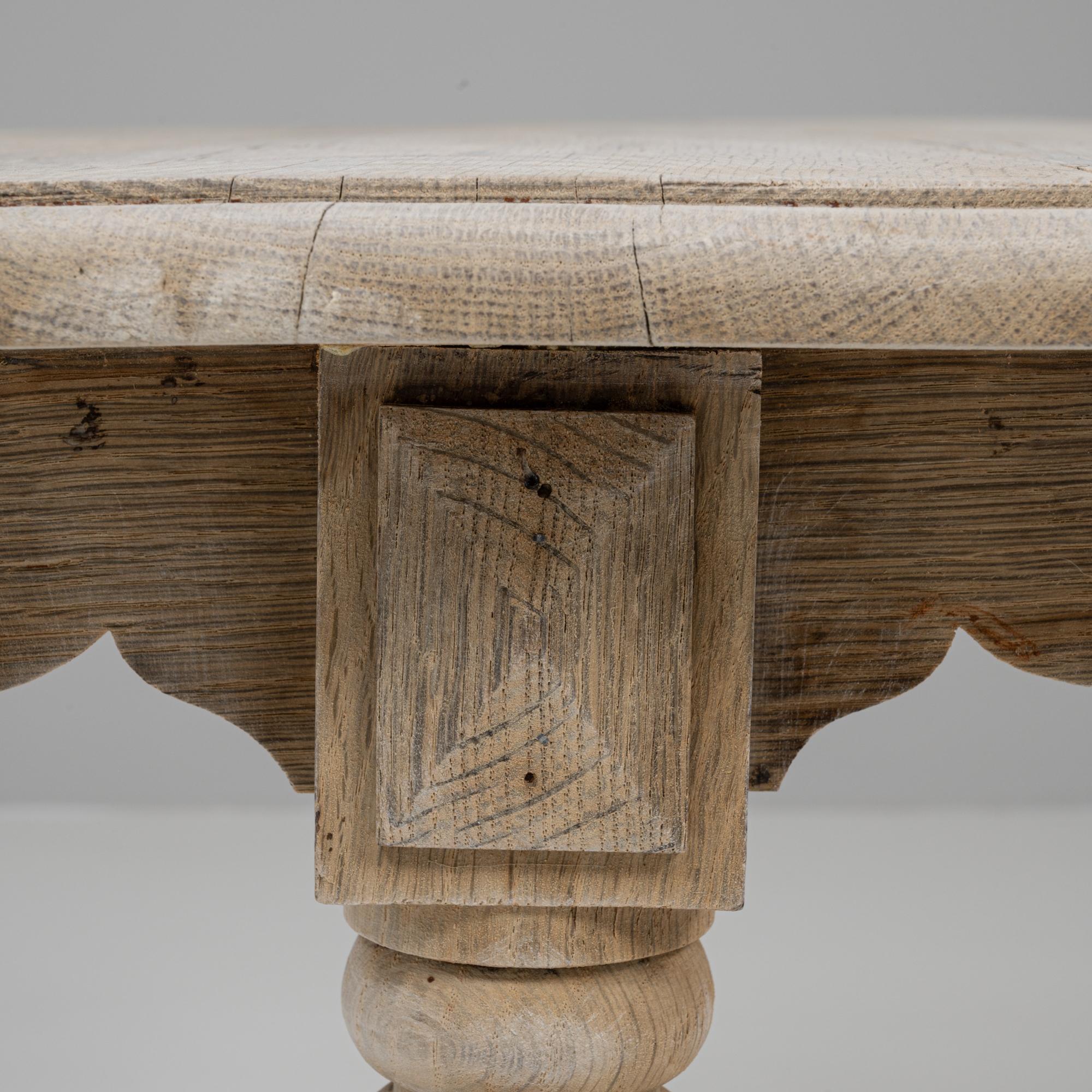 20th Century French Oak Console Table For Sale 8