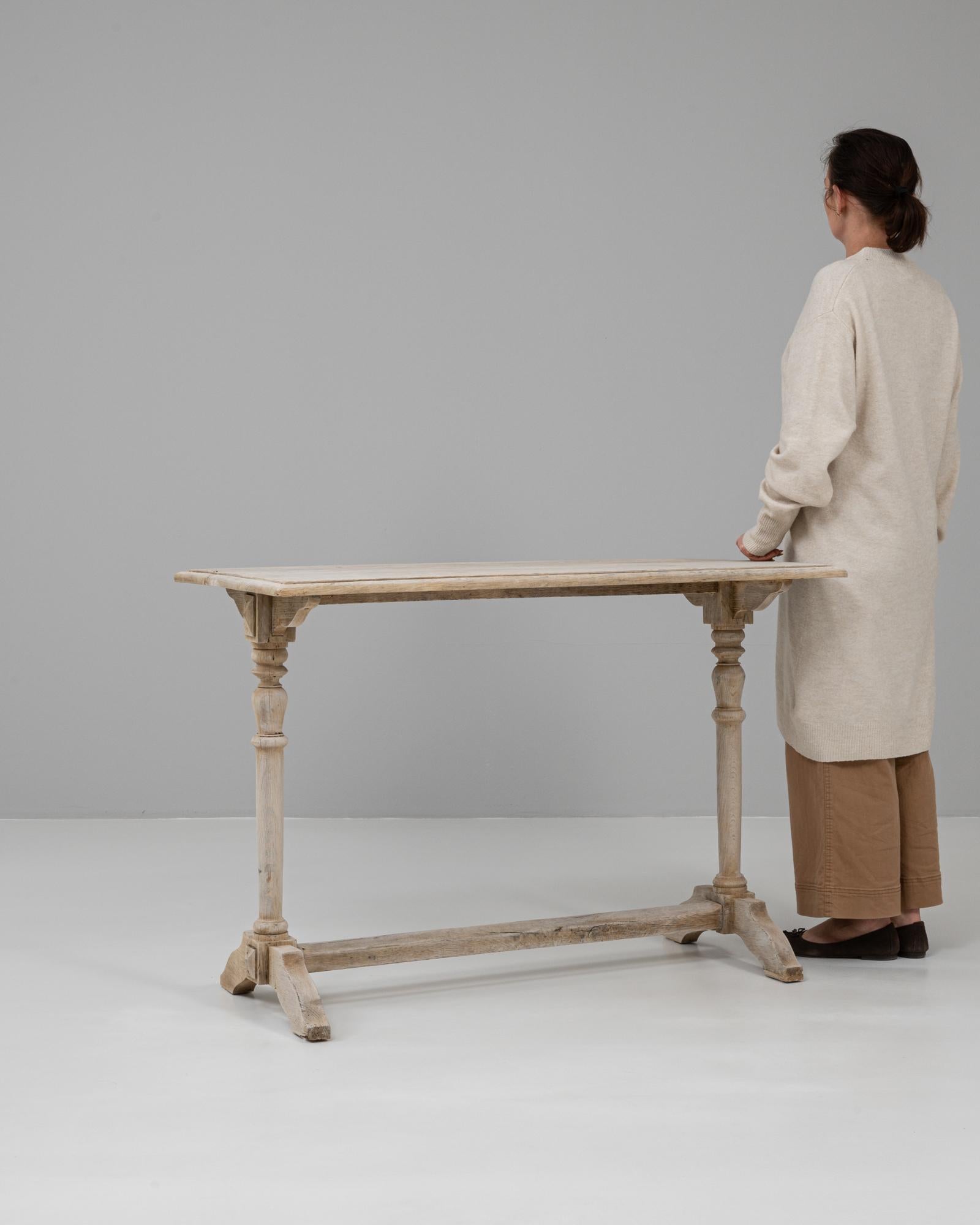 20th Century French Oak Console Table For Sale 3