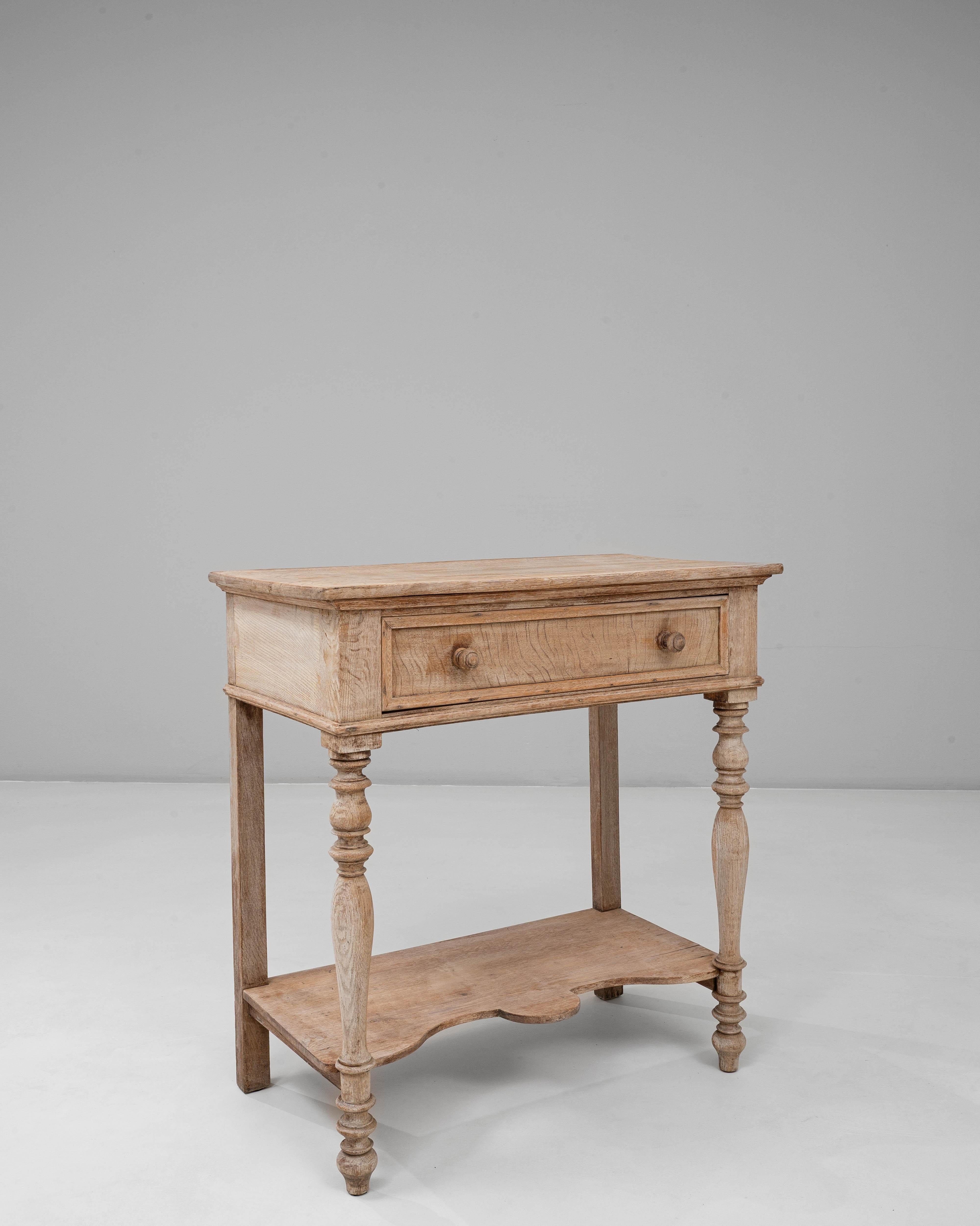 20th Century French Oak Console Table with One Drawer For Sale 7