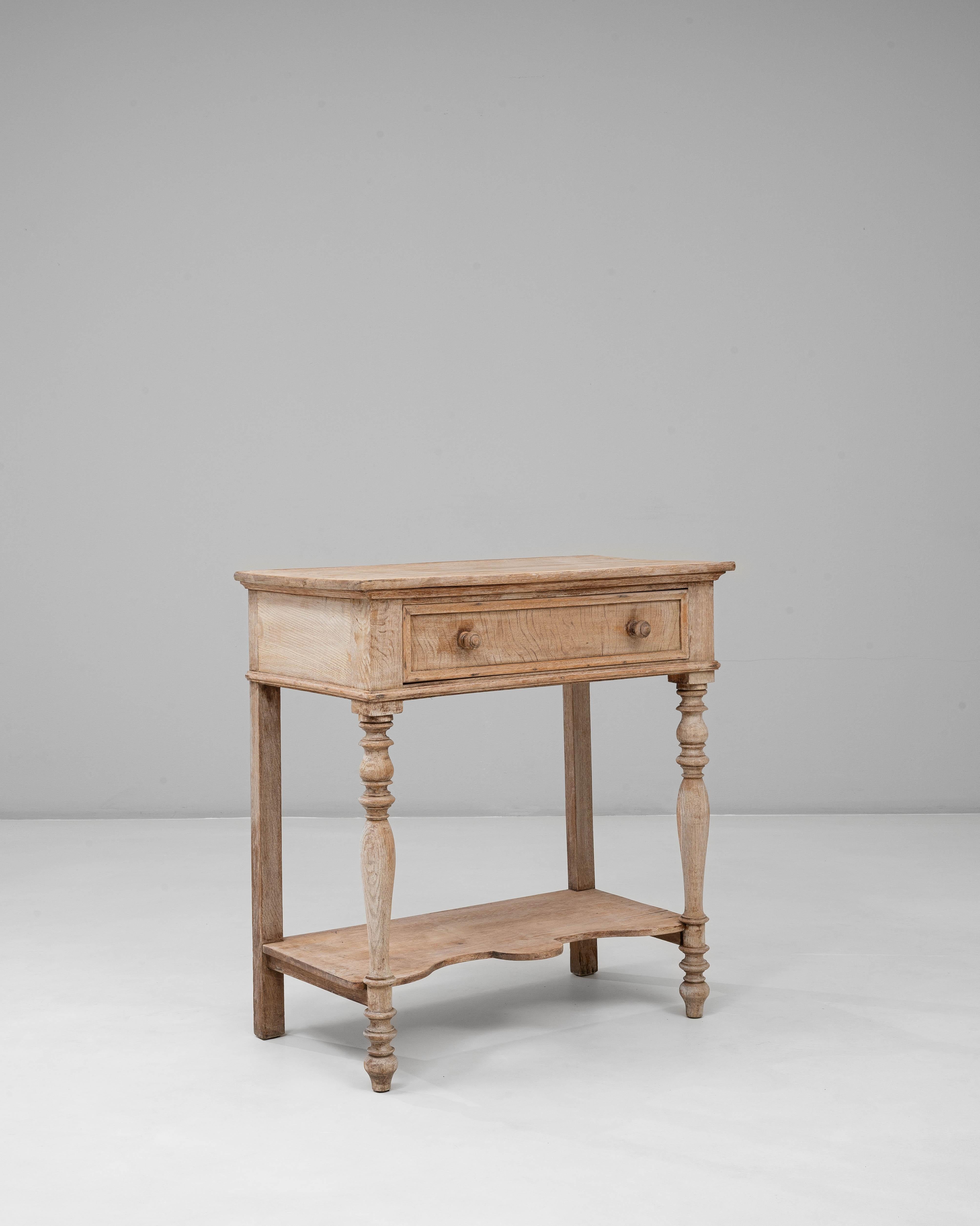 20th Century French Oak Console Table with One Drawer For Sale 5
