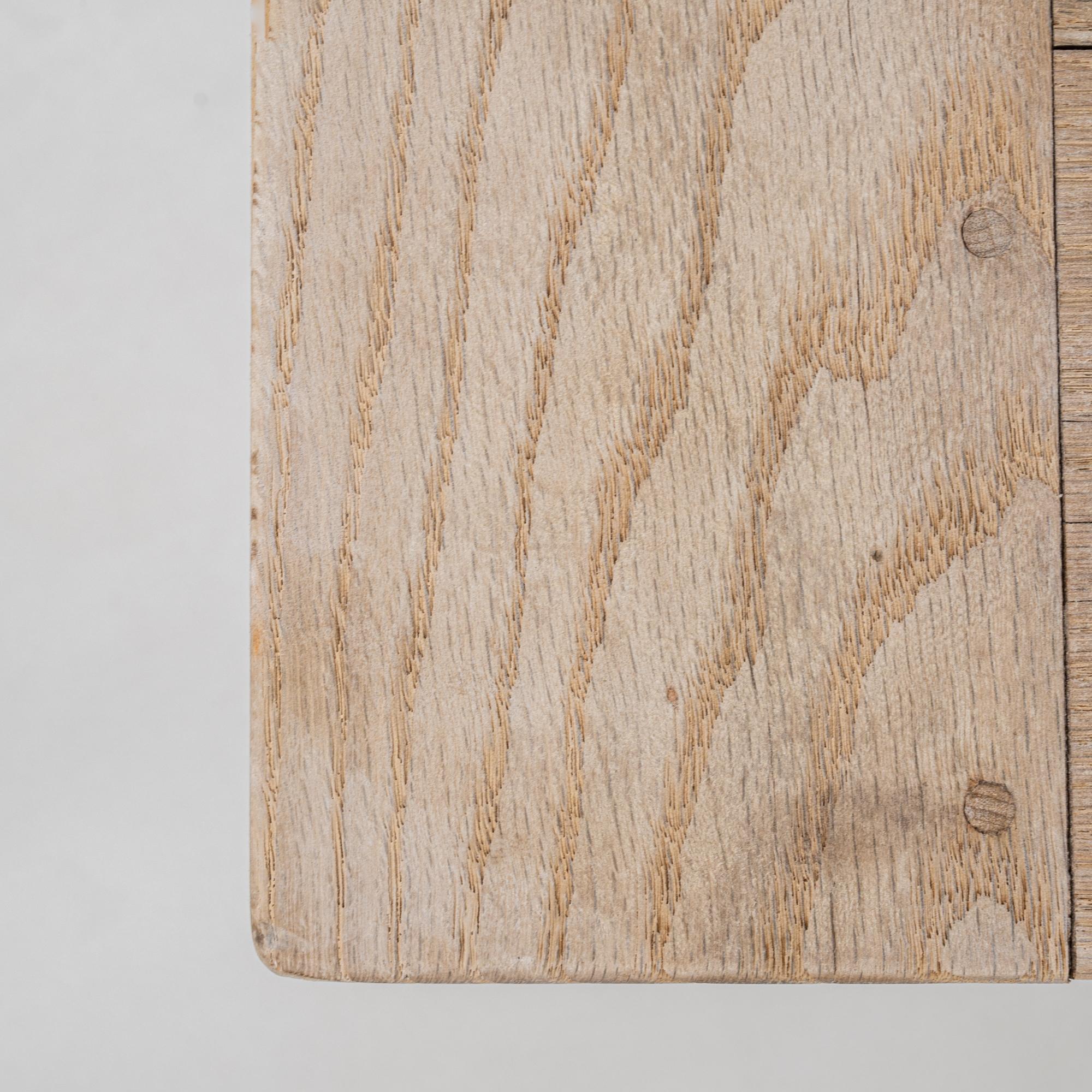 20th Century French Oak Dining Table For Sale 8