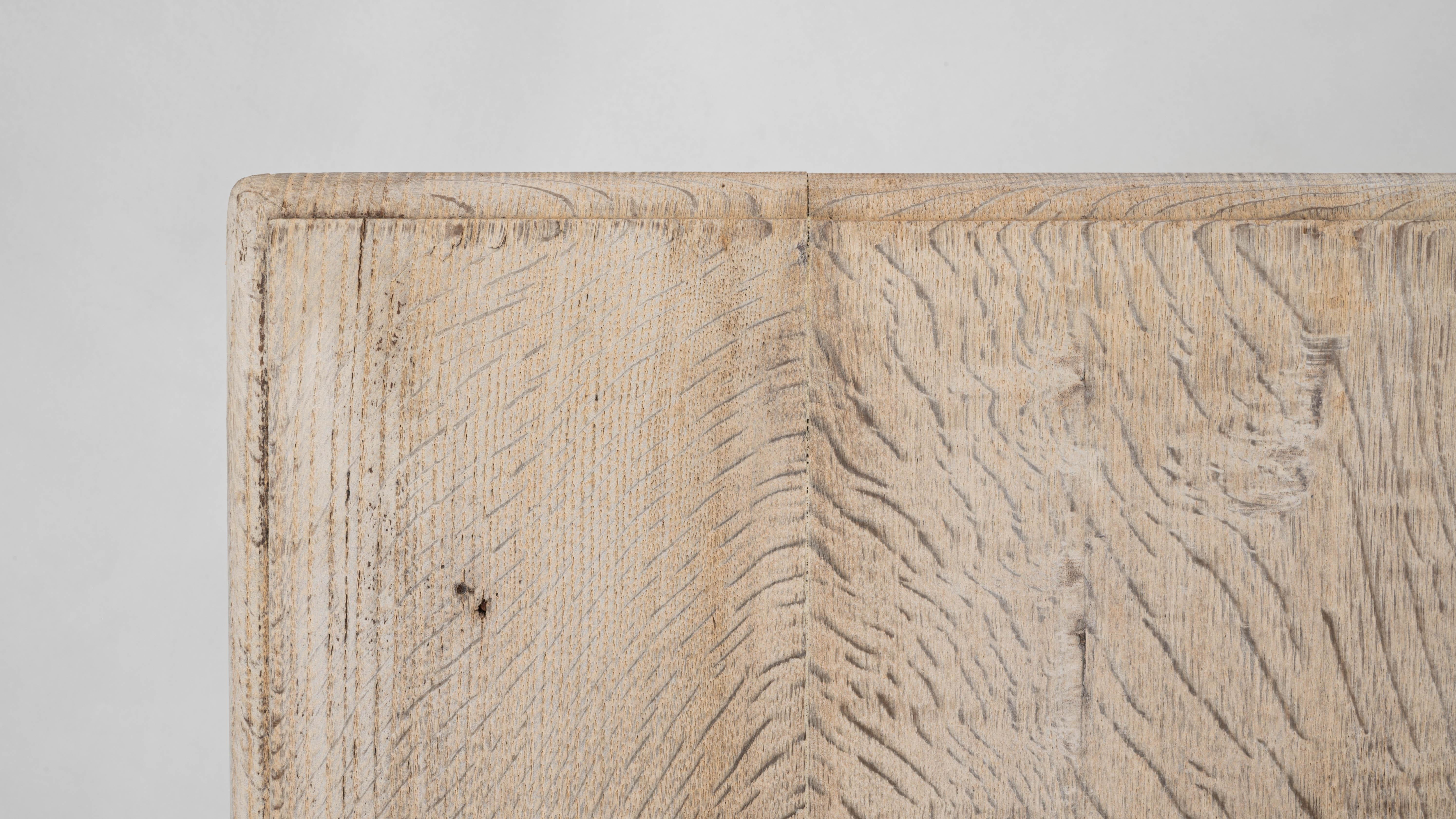 Table de salle à manger en Oak français du 20e siècle en vente 5