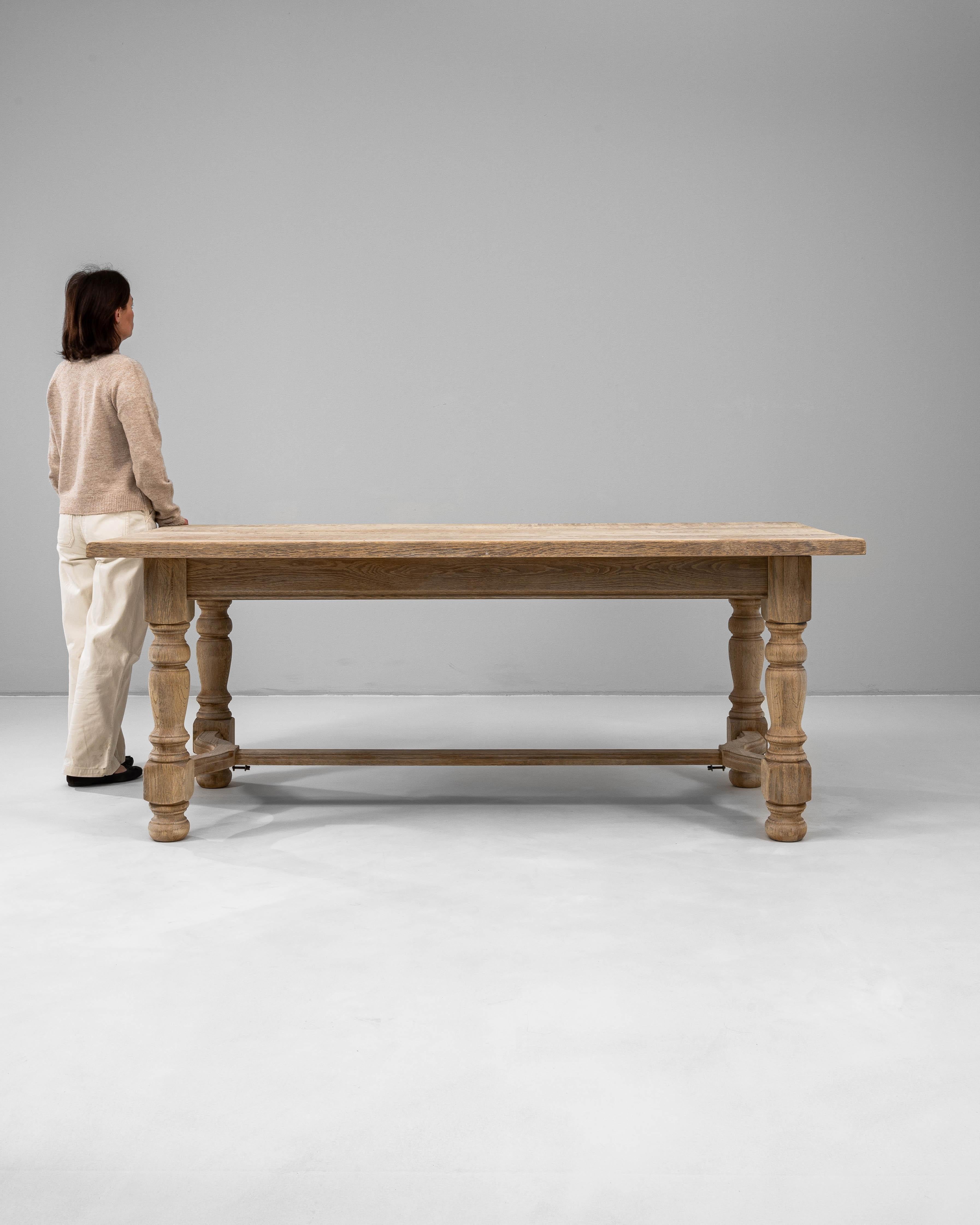 20th Century French Oak Dining Table Francés en venta