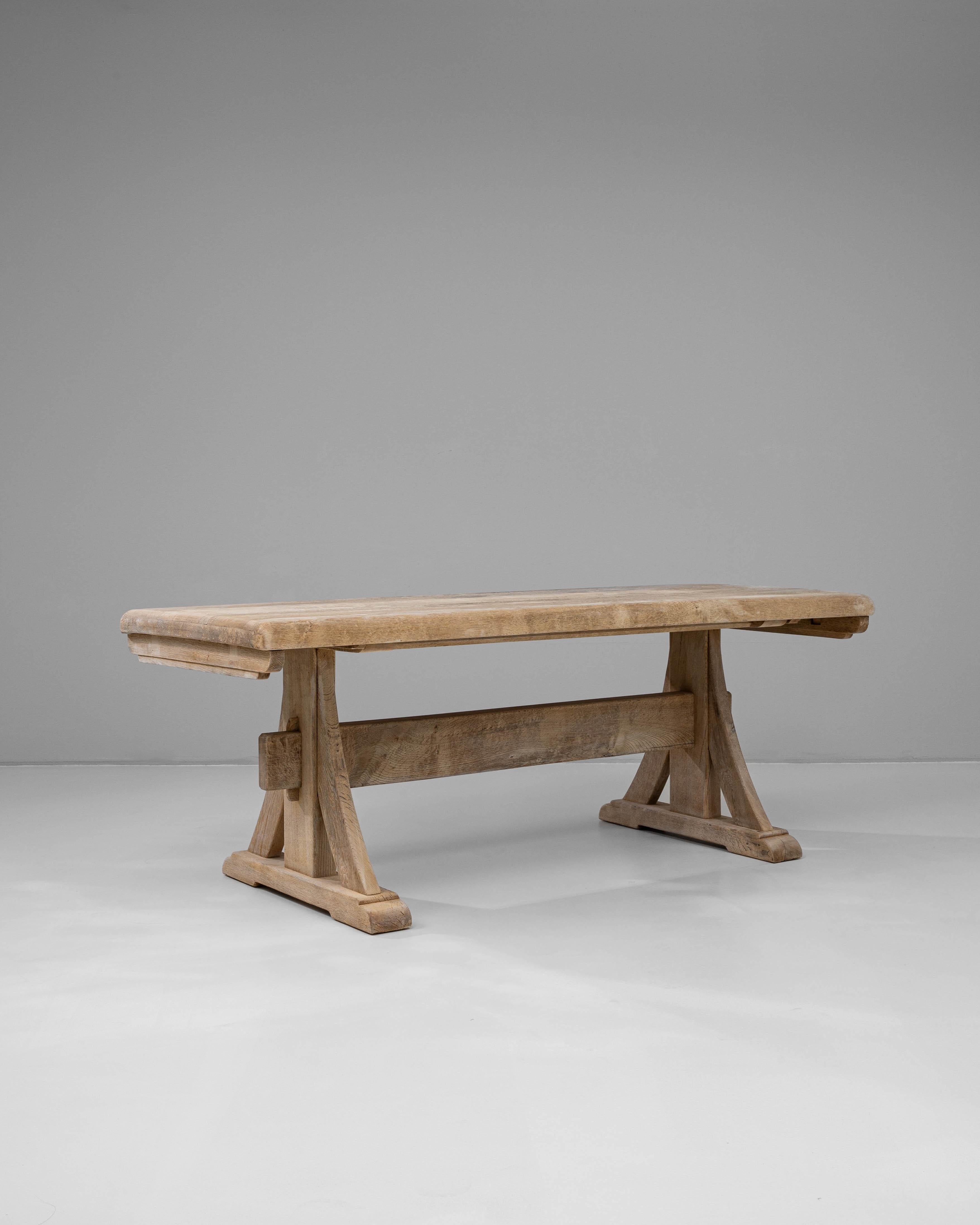 20th Century French Oak Dining Table Bon état - En vente à High Point, NC
