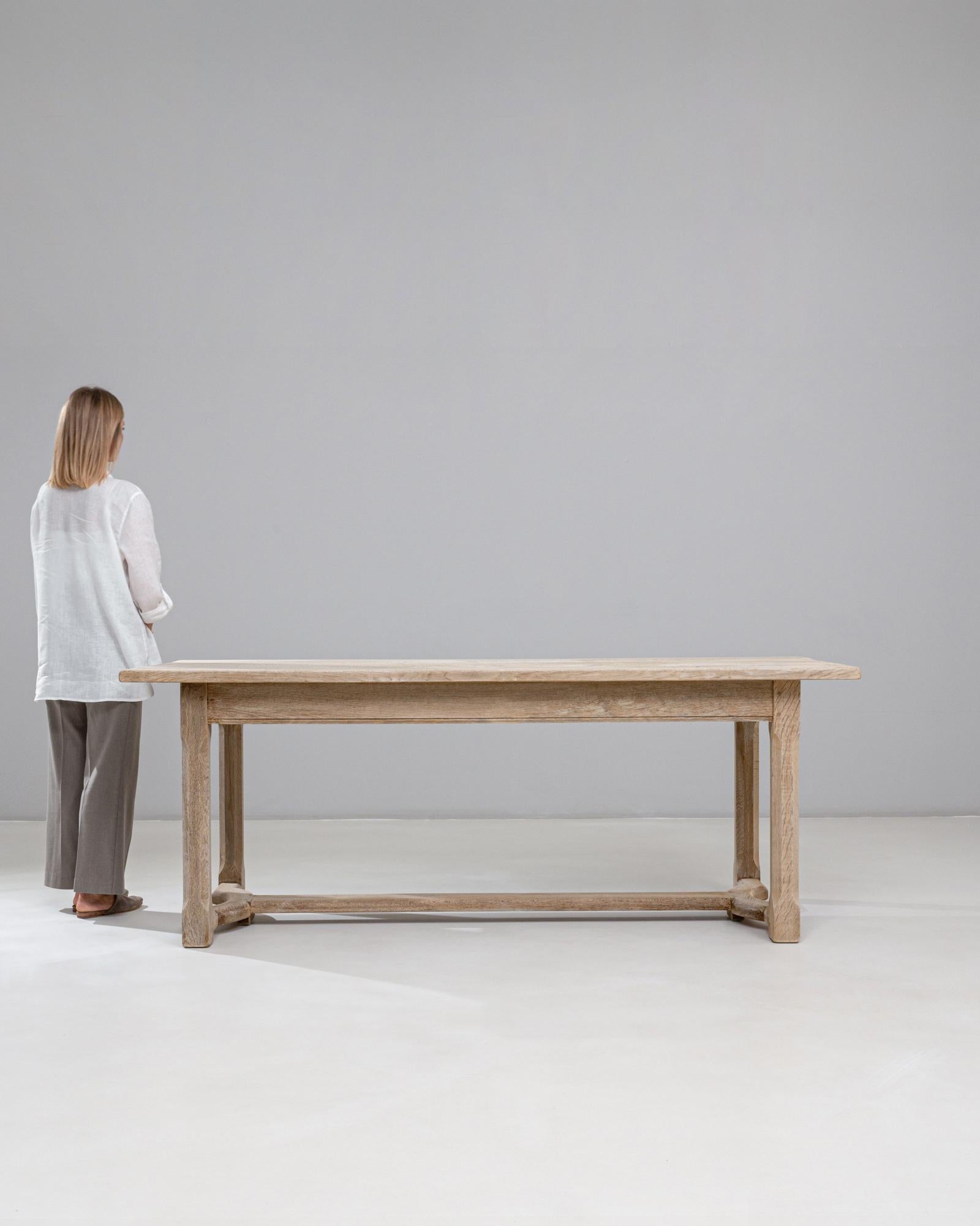 Mesa de comedor francesa de roble del siglo XX en Bueno estado para la venta en High Point, NC