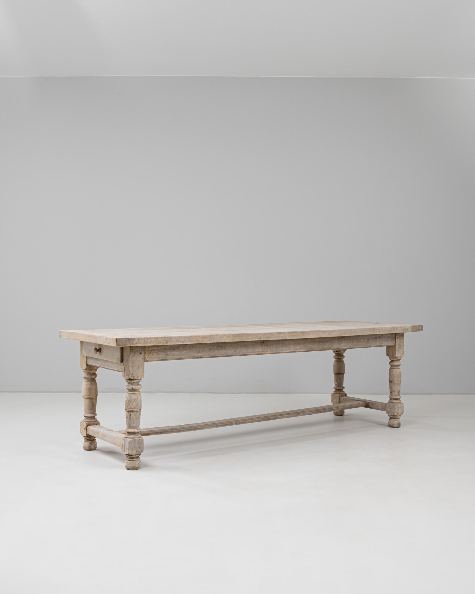 20th Century French Oak Dining Table For Sale 2
