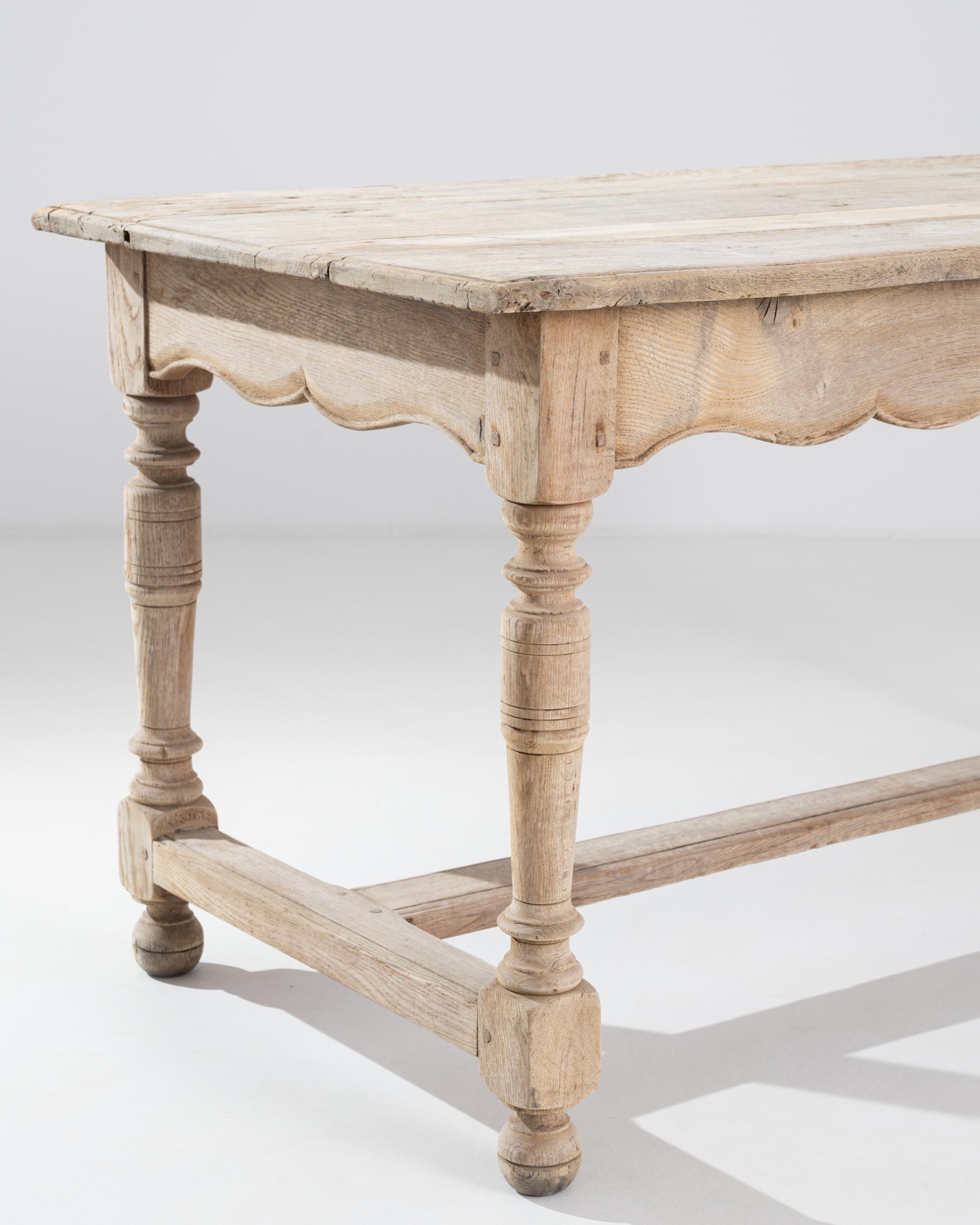 20th Century French Oak Dining Table For Sale at 1stDibs