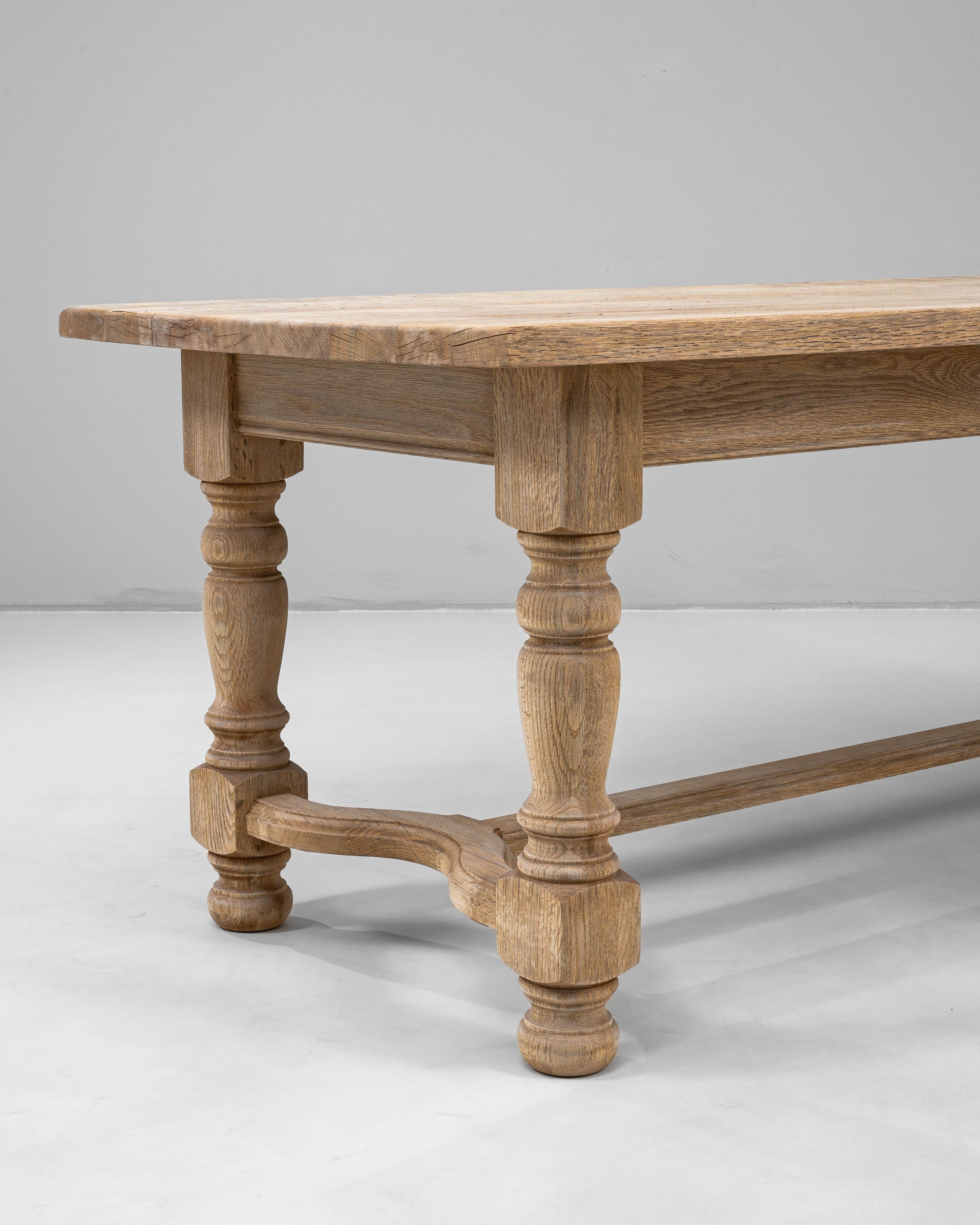 20th Century French Oak Dining Table Roble en venta