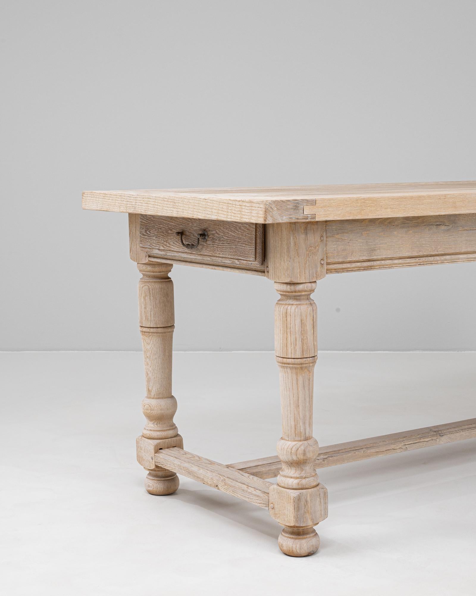 20th Century French Oak Dining Table For Sale 4