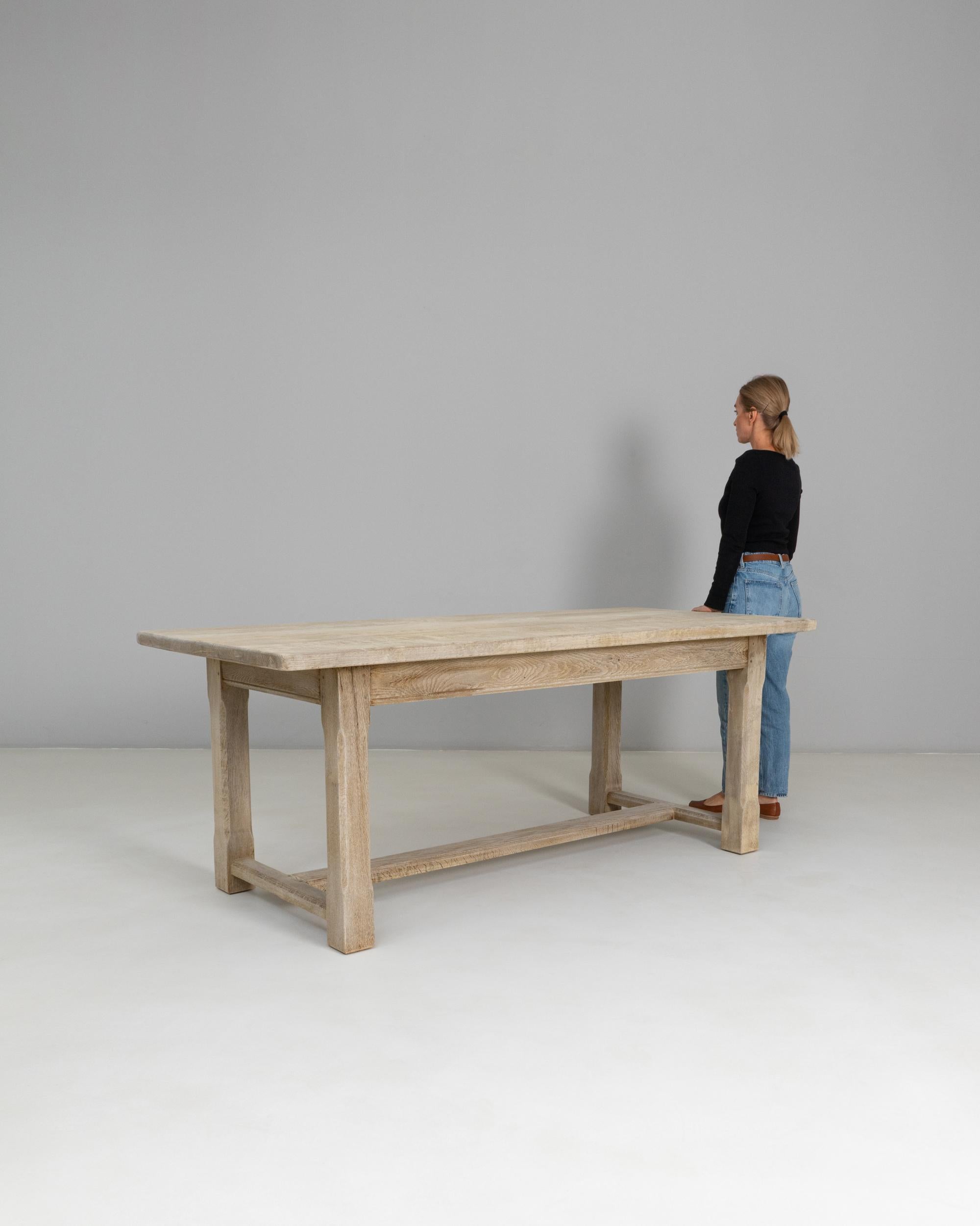 20th Century French Oak Dining Table im Angebot 1