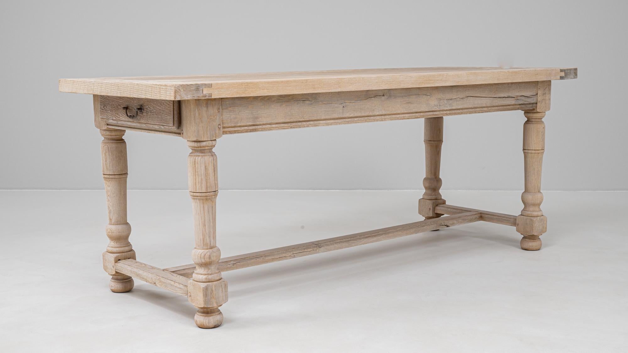 20th Century French Oak Dining Table For Sale 5