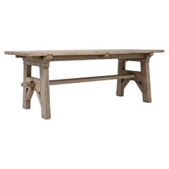 Tavolo da pranzo francese del XX secolo in Oak