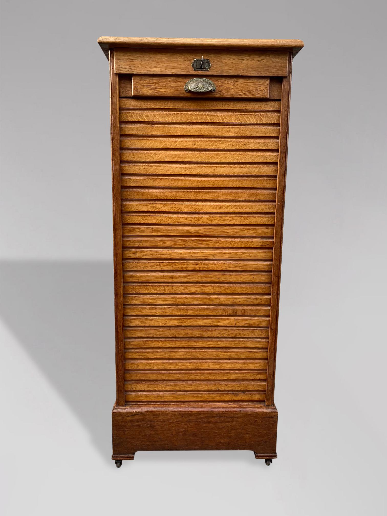 20th Century French Oak Filing Cabinet In Good Condition In Petworth,West Sussex, GB