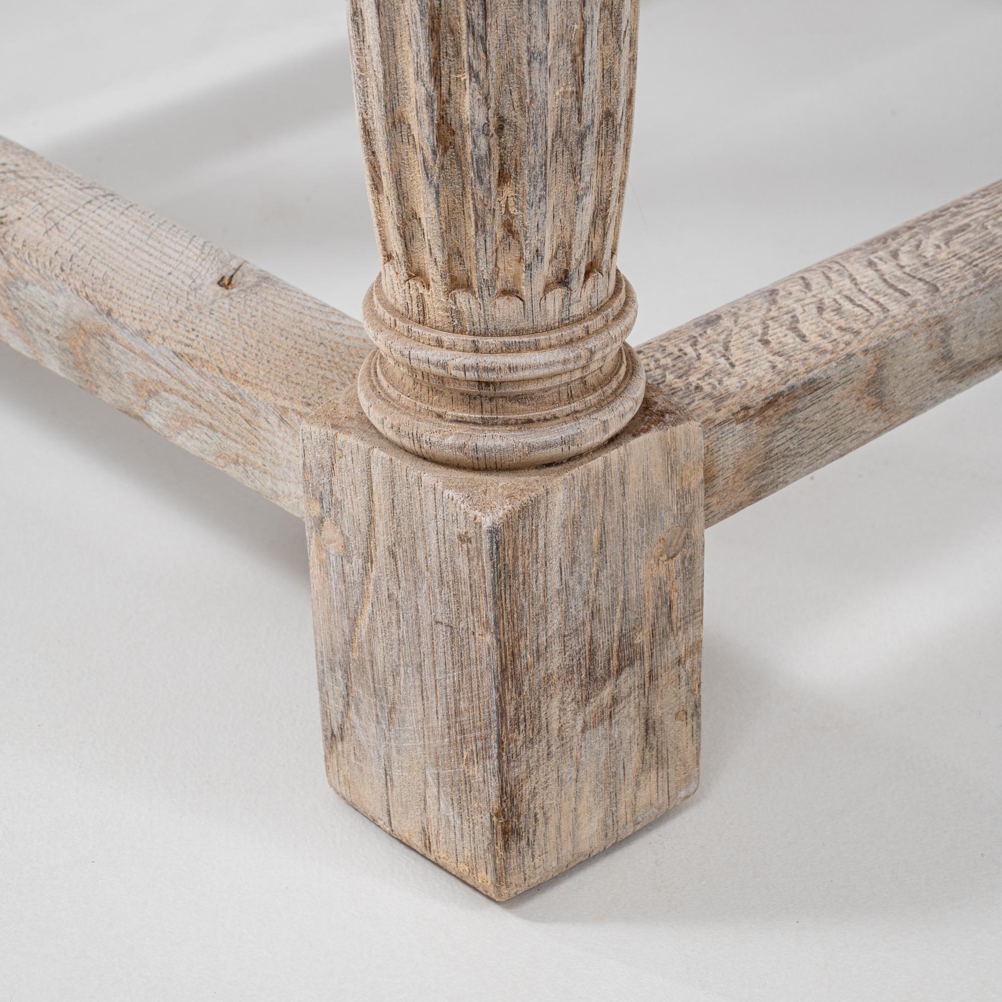 Table pliante en chêne français du 20e siècle en vente 5