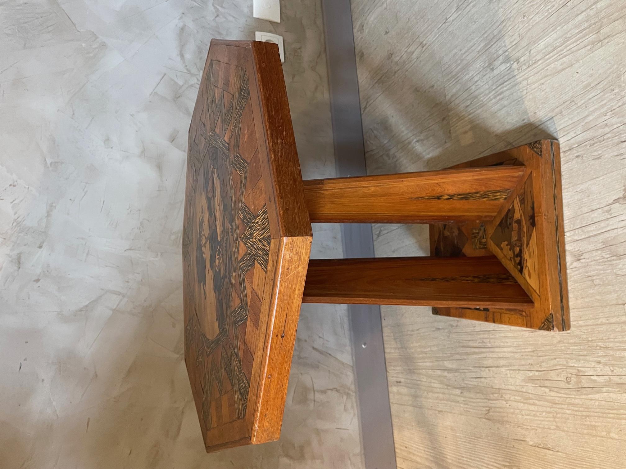 20th Century French Oak Marquetry Side Table, 1920s For Sale 3