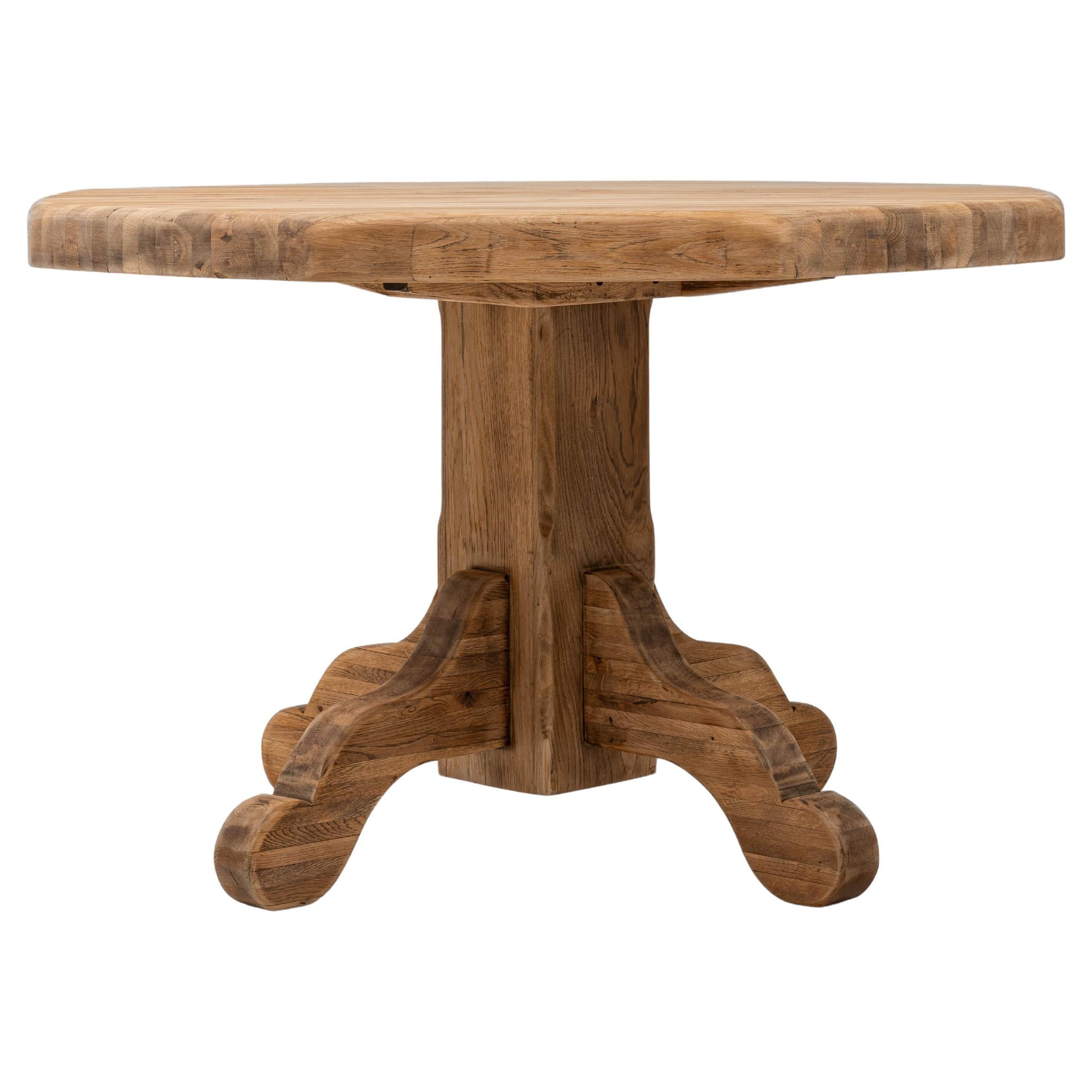 Table en chêne français du 20e siècle