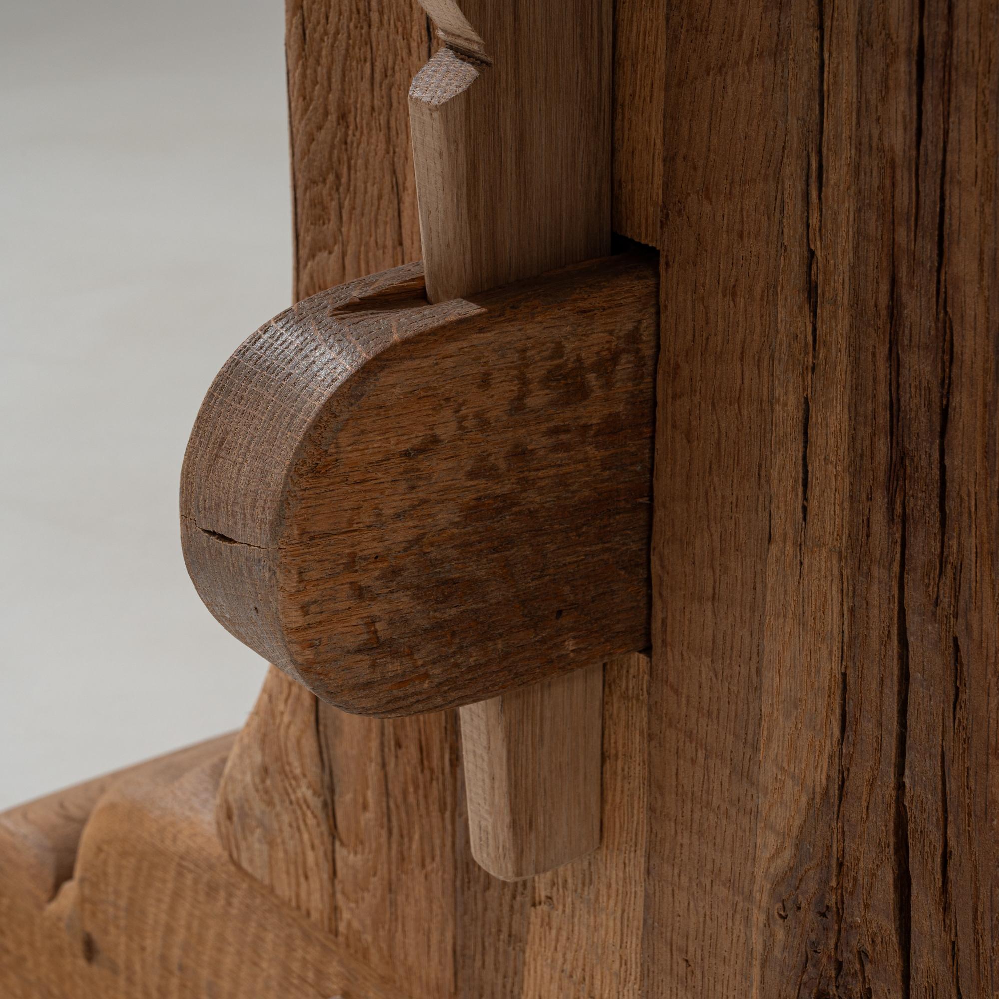 Table de salle à manger à tréteaux en Oak Oak français du 20e siècle en vente 8