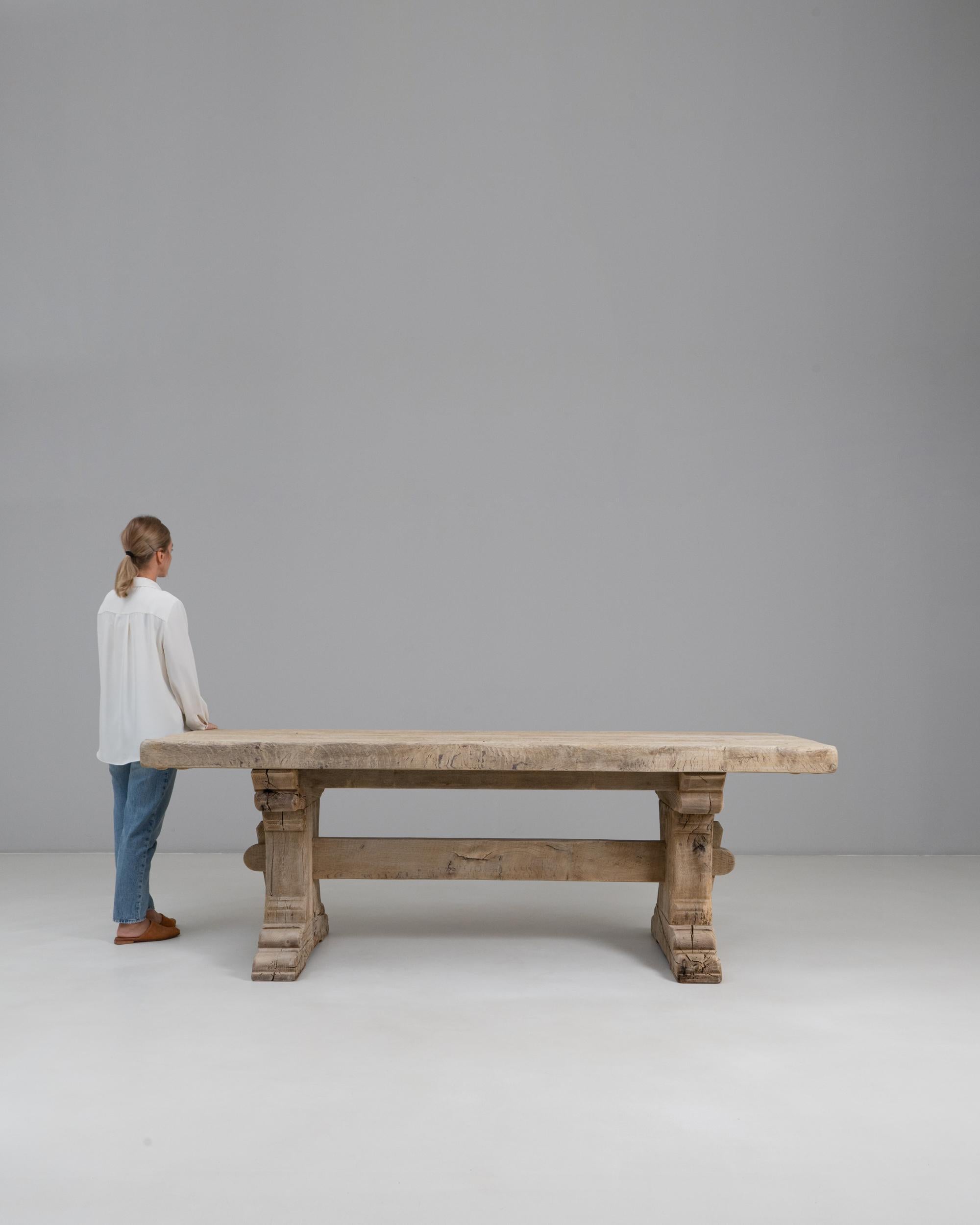 Français 20th Century French Oak Trestle Dining Table en vente
