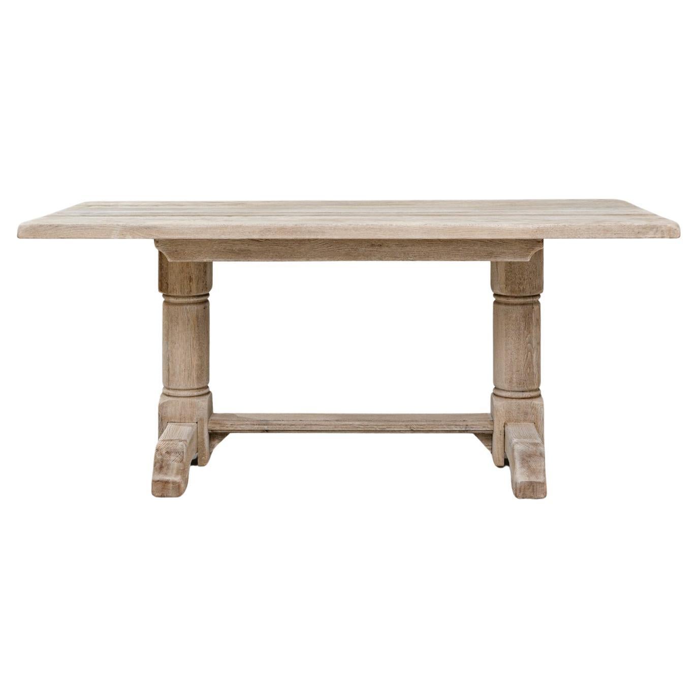 Table de salle à manger à tréteaux en Oak Oak français du 20e siècle