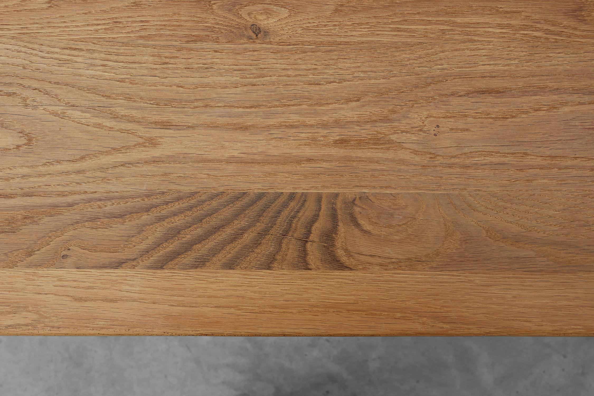 20th Century French oak trestle table with scalloped legs and plank top in vendita 1