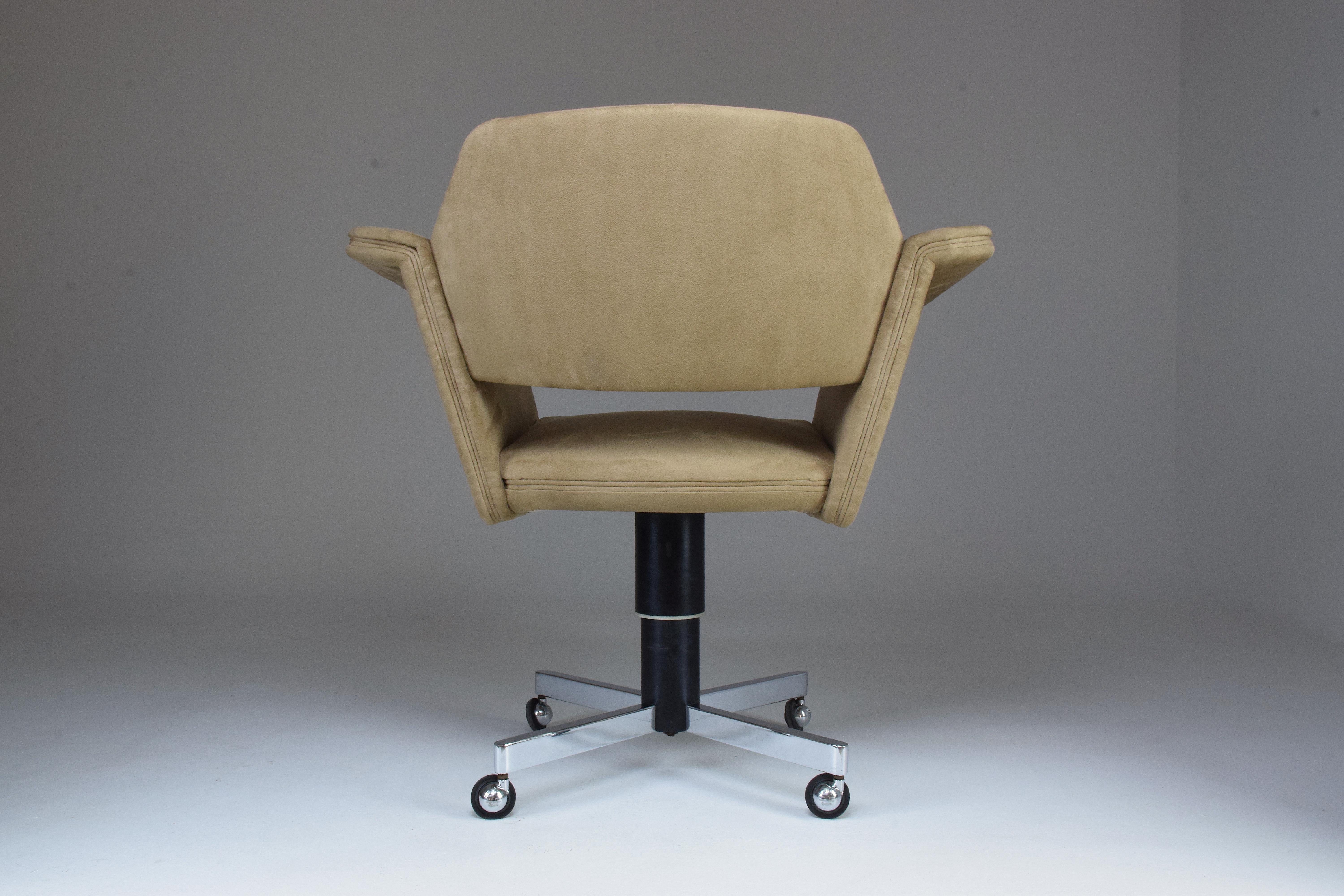 Italian 20th Century French Office Chair by Joseph Andre Motte, 1950s
