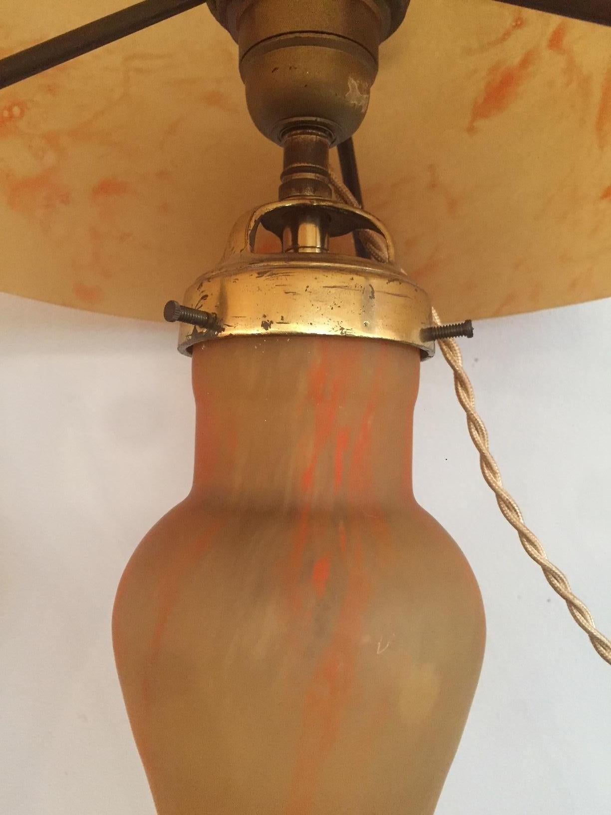 20th Century French Orange Molten Glass Table Lamp Signed Vincent Garnier, 1950s In Good Condition In LEGNY, FR