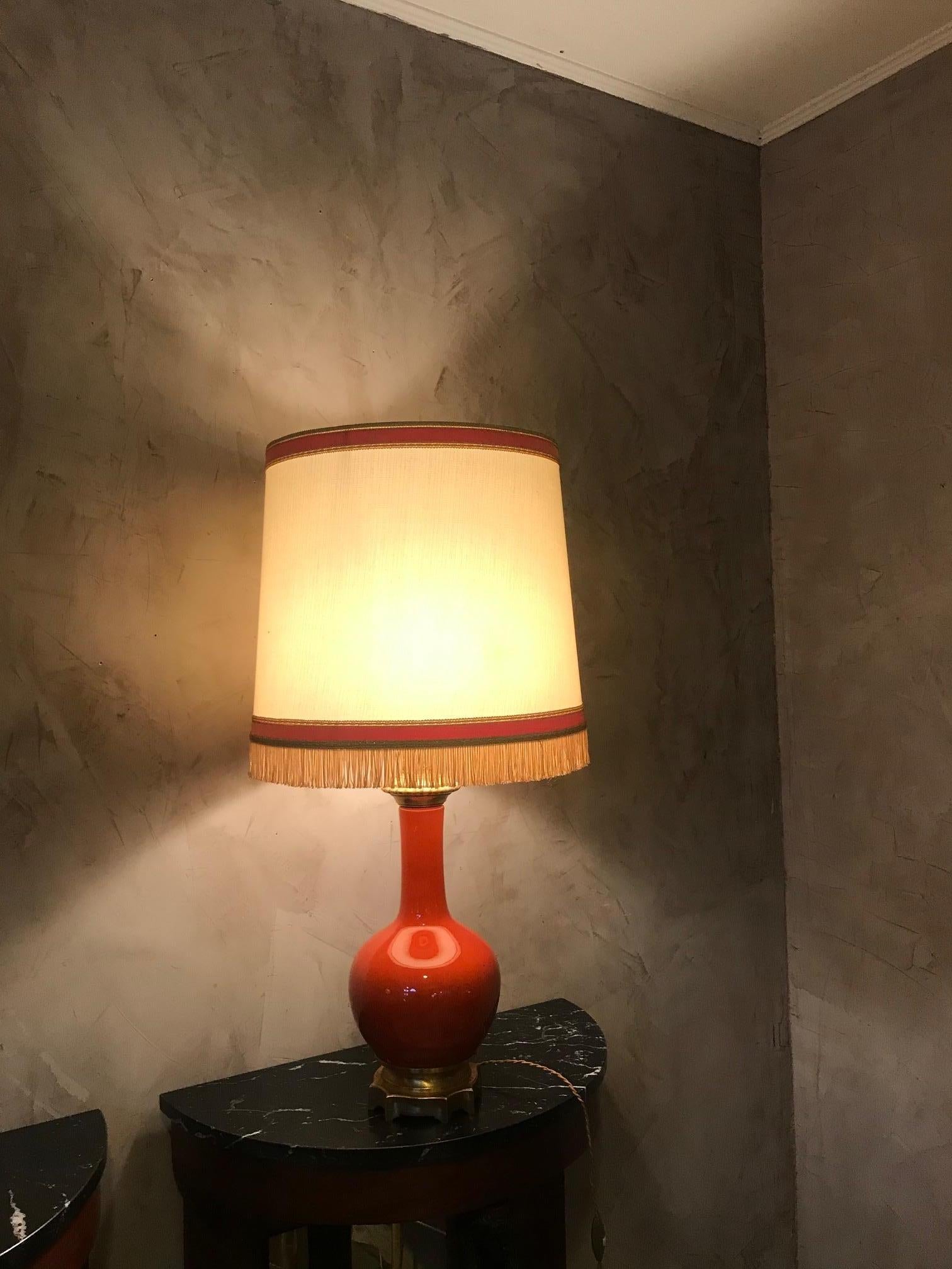 20th Century French Orange Opaline Glass and Brass Table Lamp, 1920s For Sale 2