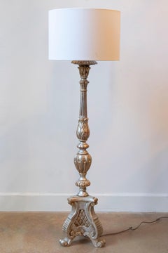 20th Century French Painted and Carved Wood Lamp with Neoclassical Detailing