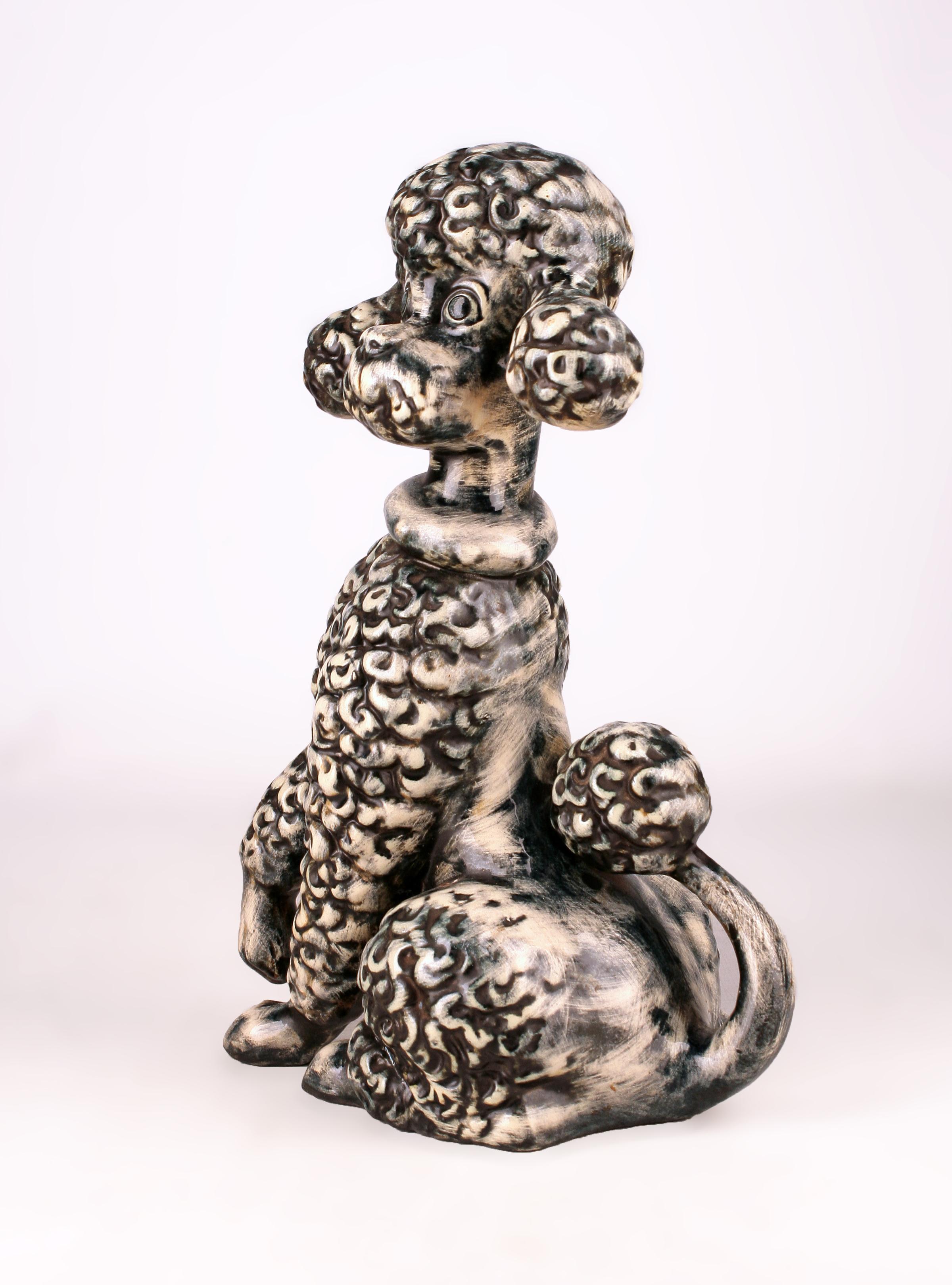 Französische bemalte Keramikfigur eines Pudels/Schafs aus dem 20. Jahrhundert von Atelier Primavera, Frankreich (Moderne der Mitte des Jahrhunderts) im Angebot