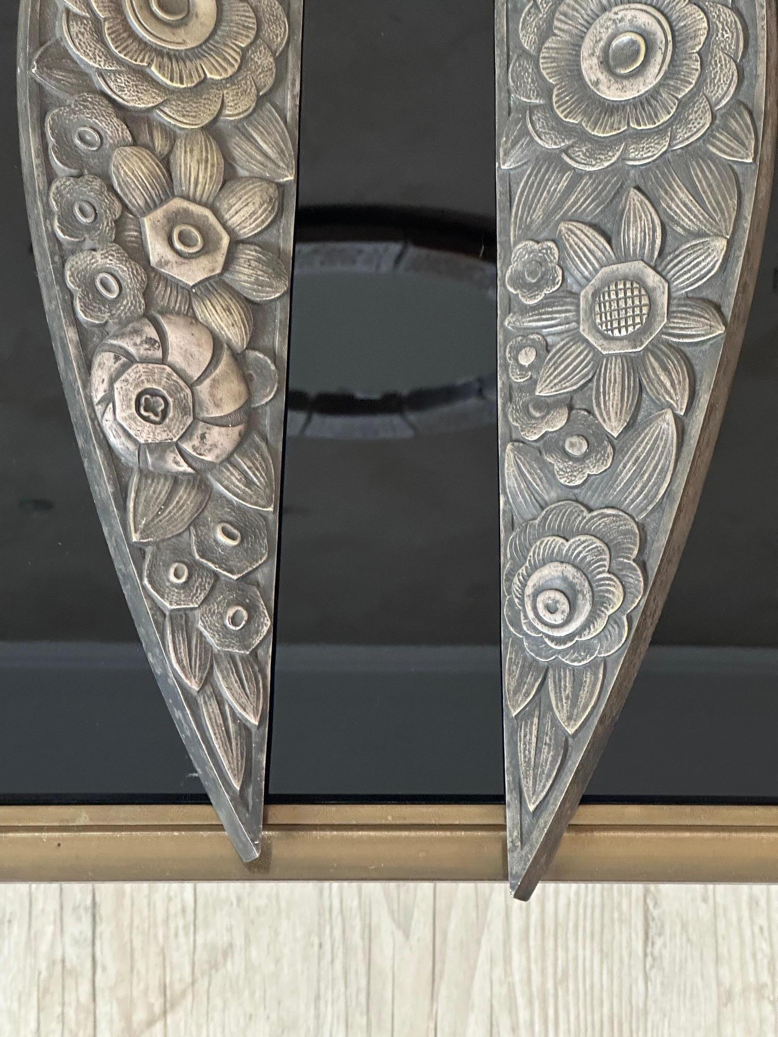 20th century French Pair of Art deco Bronze Furniture Ornaments, 1930s For Sale 1