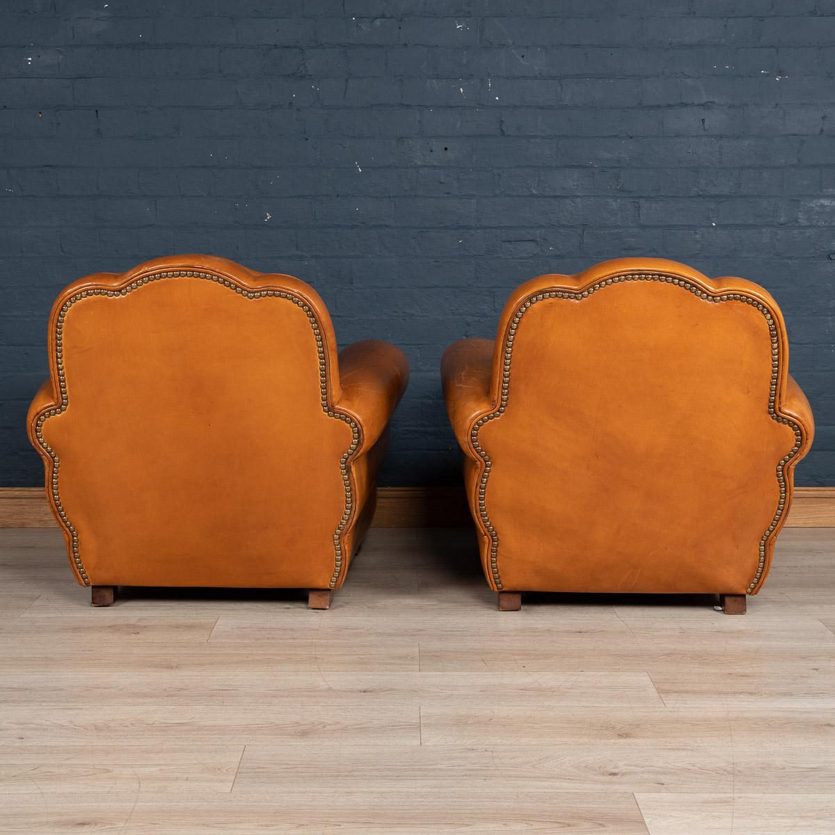 20th Century French Pair of Art Deco Style Leather Club Chairs, circa 1980 1