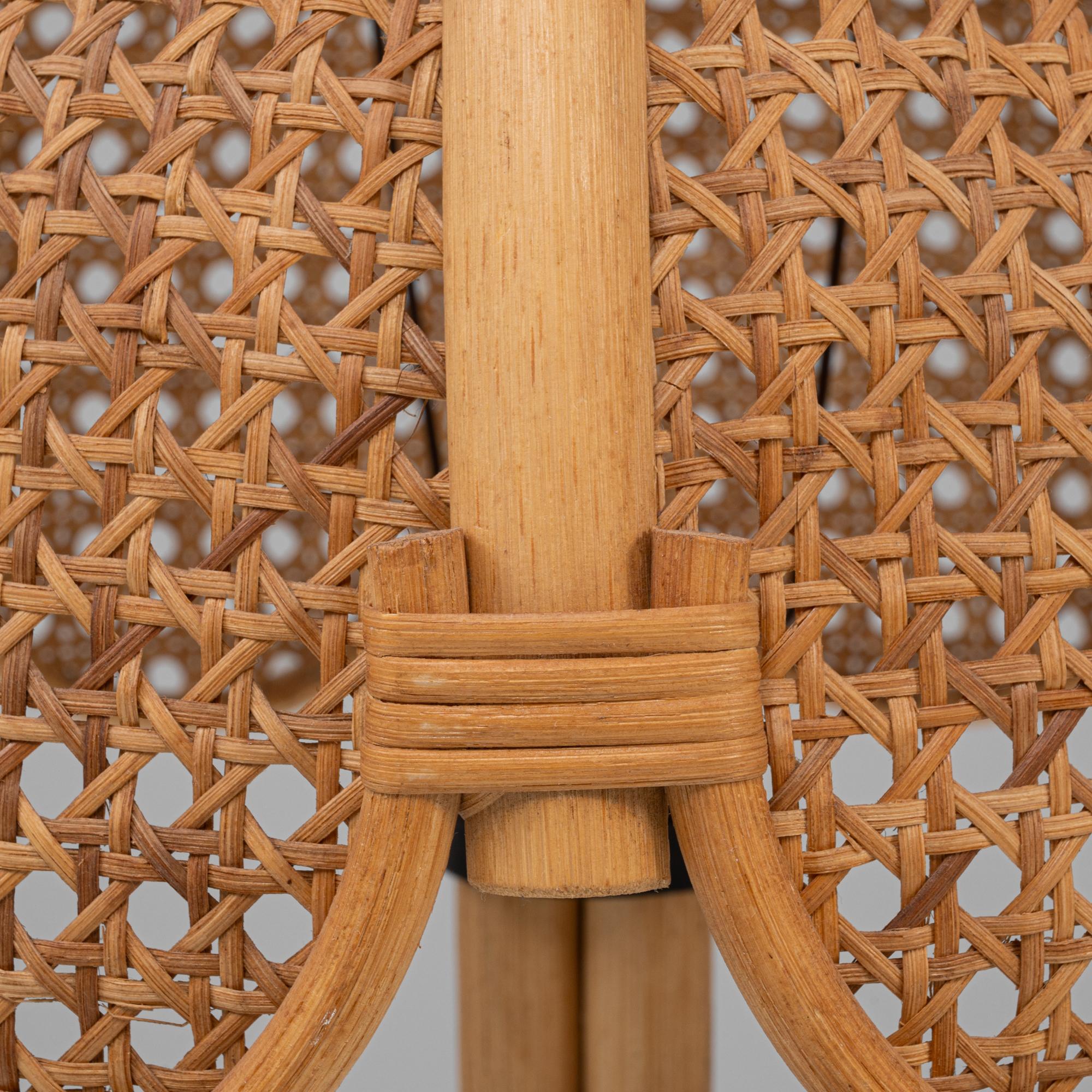 Paire de lampadaires en bambou français du 20e siècle en vente 7