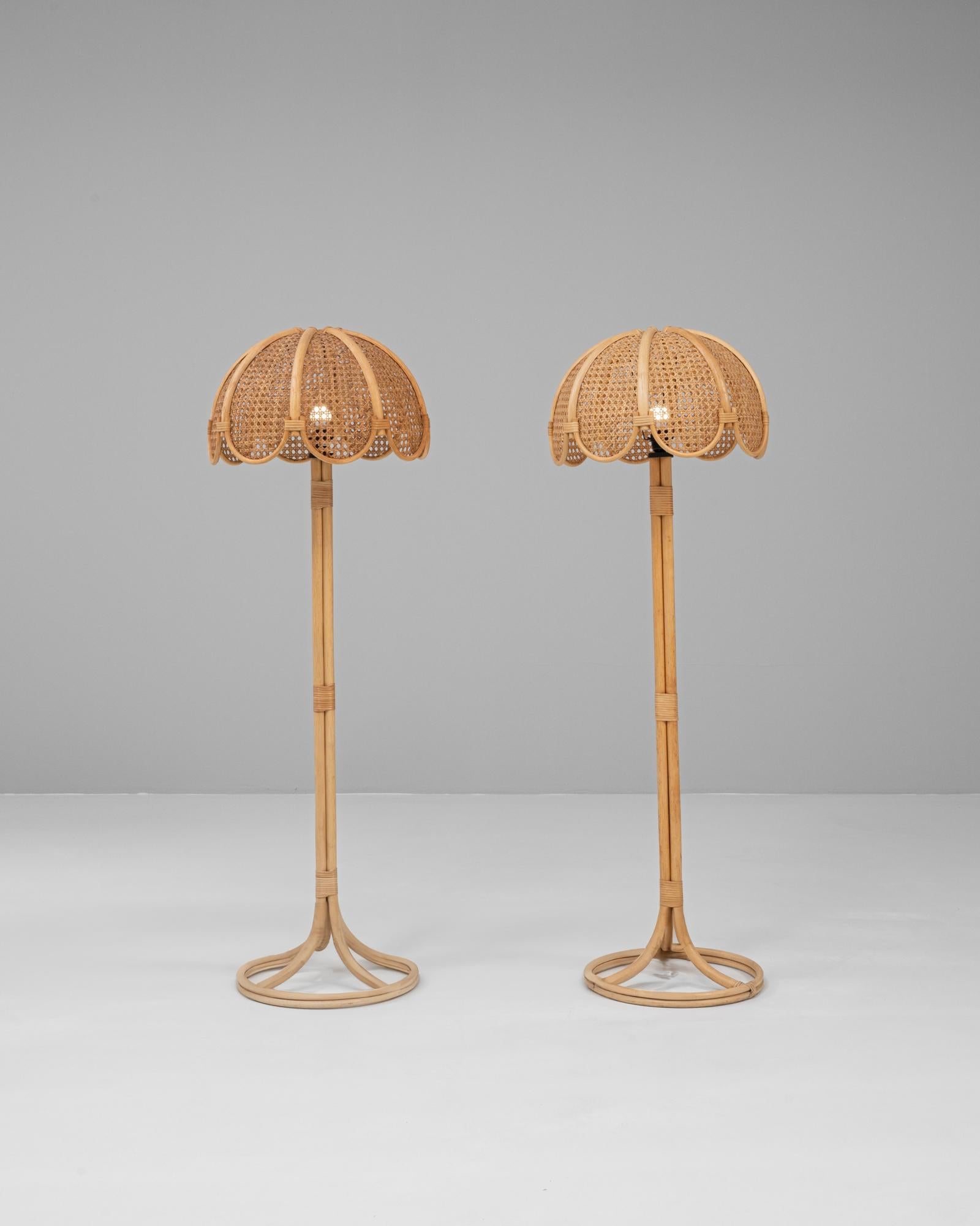 Bambou Paire de lampadaires en bambou français du 20e siècle en vente