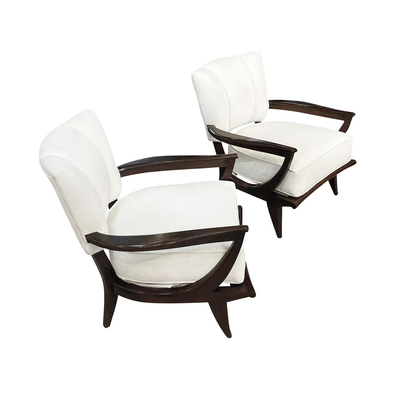 20th Century French Pair of Beech Armchairs by Etienne-Henri Martin & Steiner In Good Condition For Sale In West Palm Beach, FL