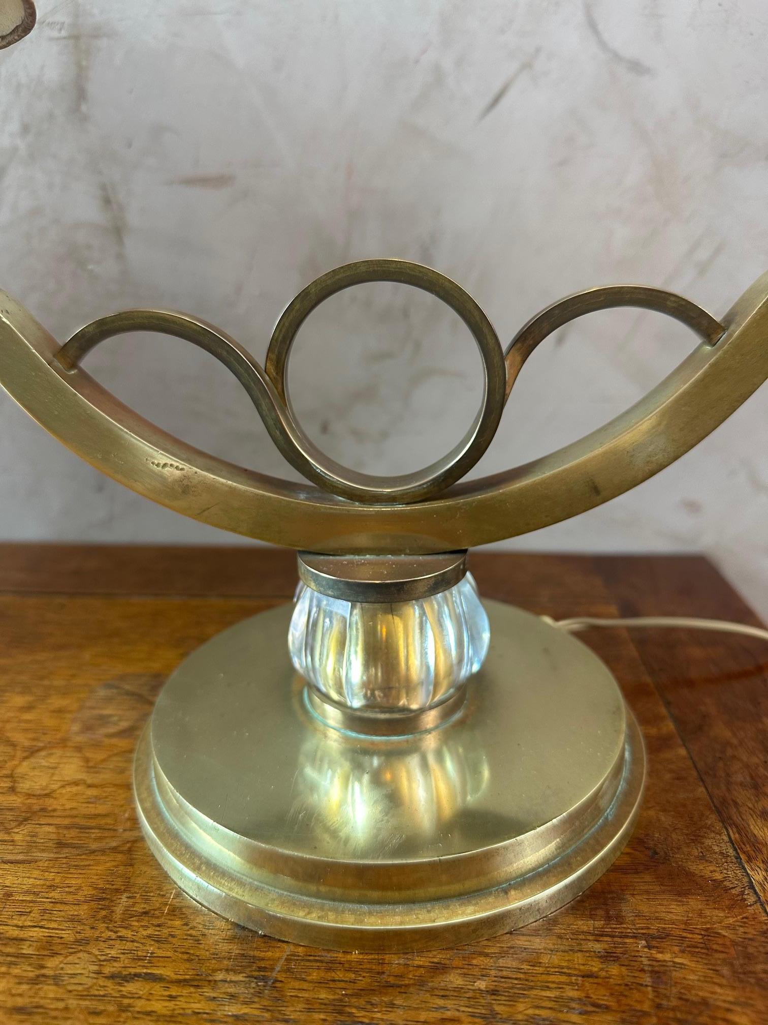 Paire de lampes de table en laiton et verre du 20e siècle, 1950 en vente 1