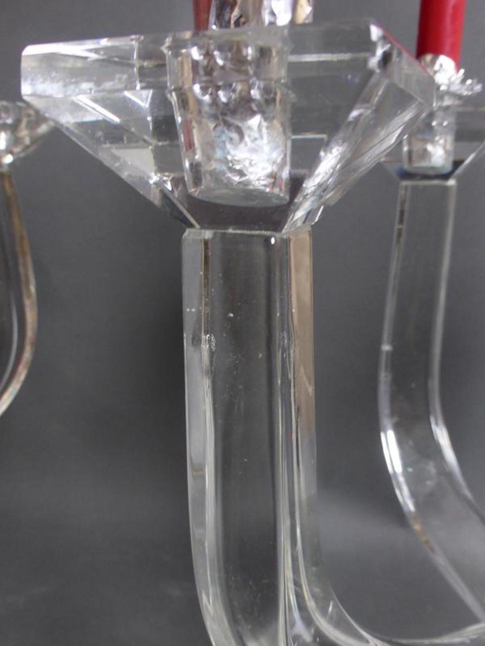 Beautiful 20th century French pair of five-light Art Deco crystal candelabra from the 1930s.
Good condition.
