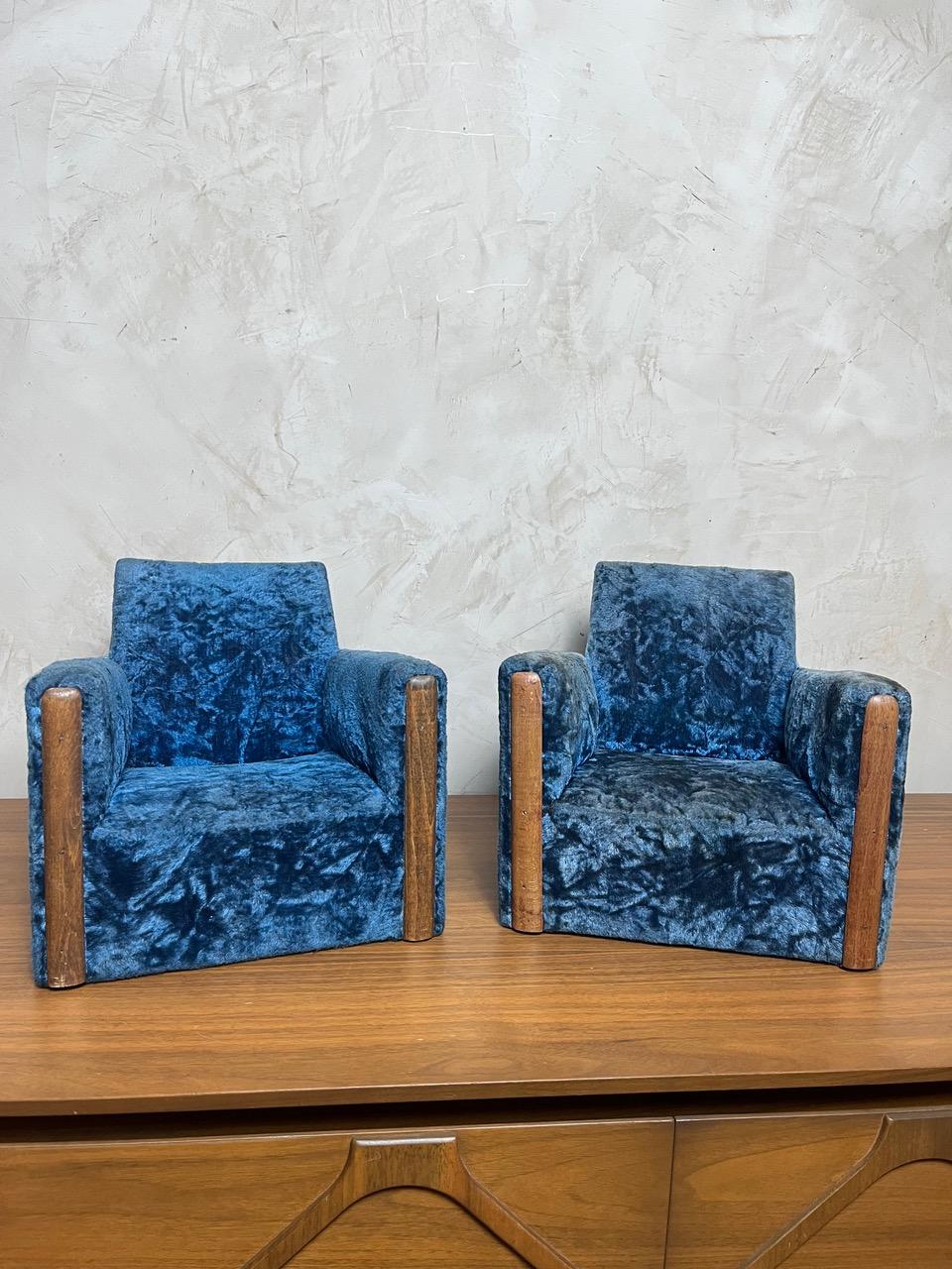 20. Jahrhundert Französisch Paar dekorative Art Deco Samt Sessel, 1930er Jahre (Art déco) im Angebot